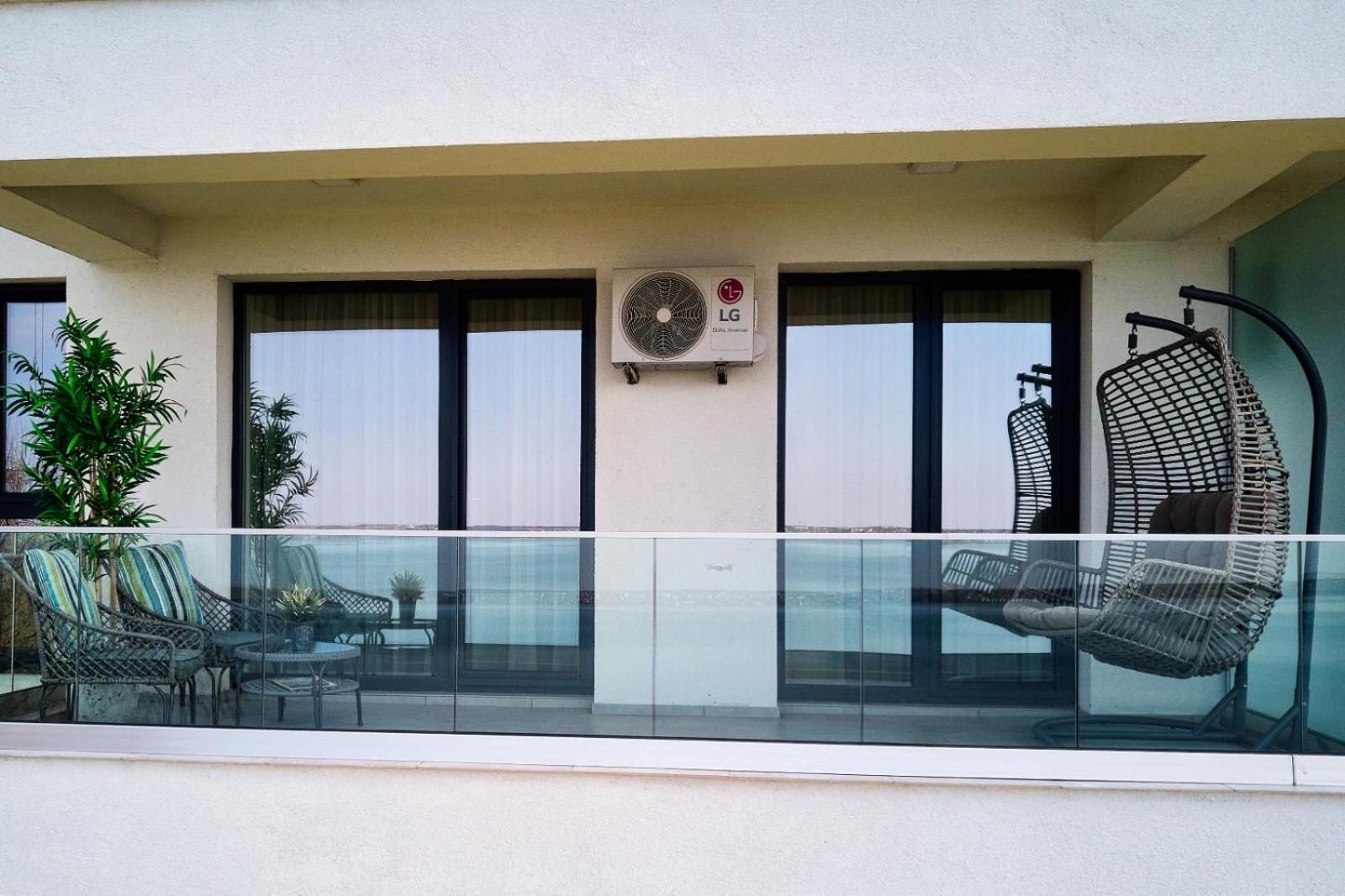 Riva Lake Boutique view 2