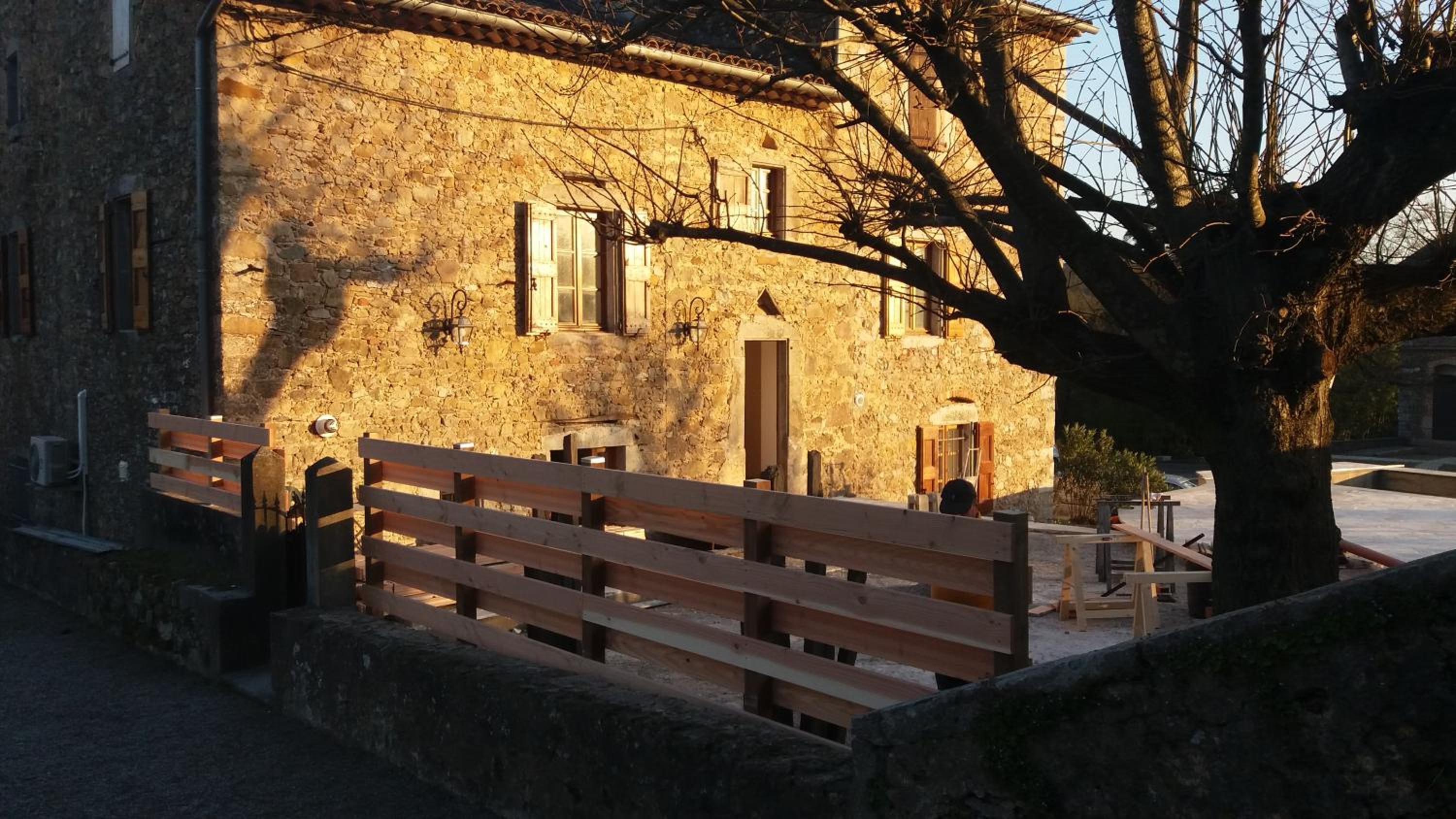 Photo 16