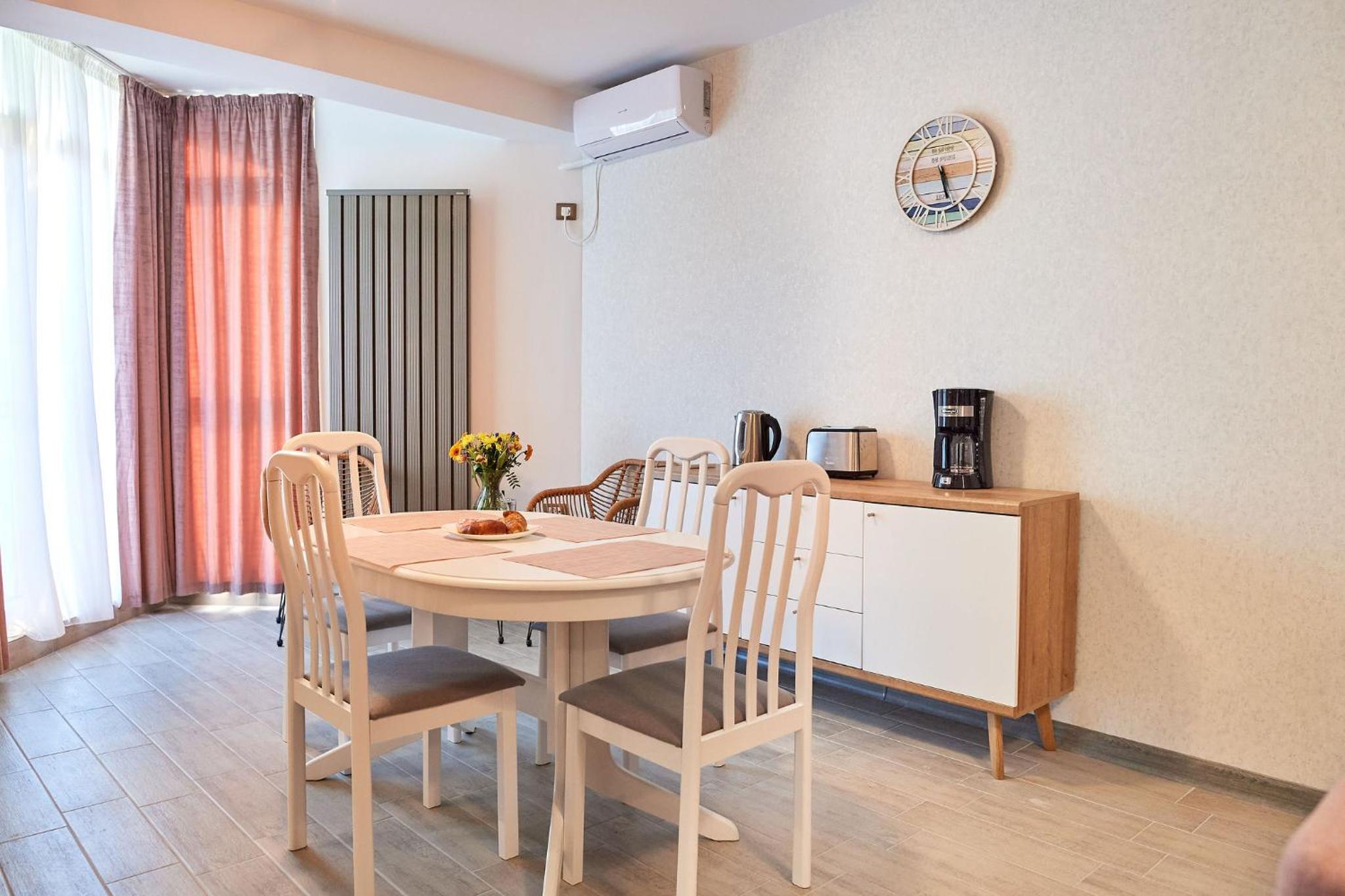 Blu Sea view Apartment - Spa Pools beach resort view 3