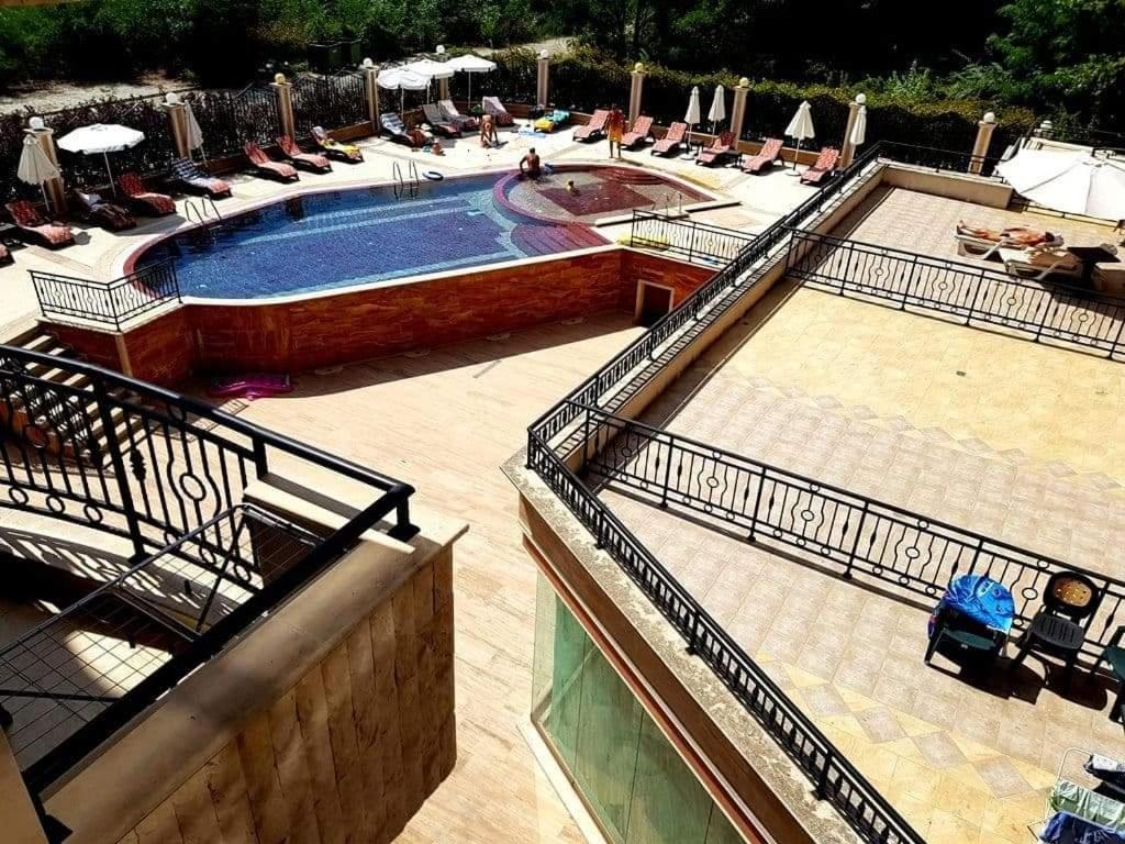 Dimi's River Park view 2