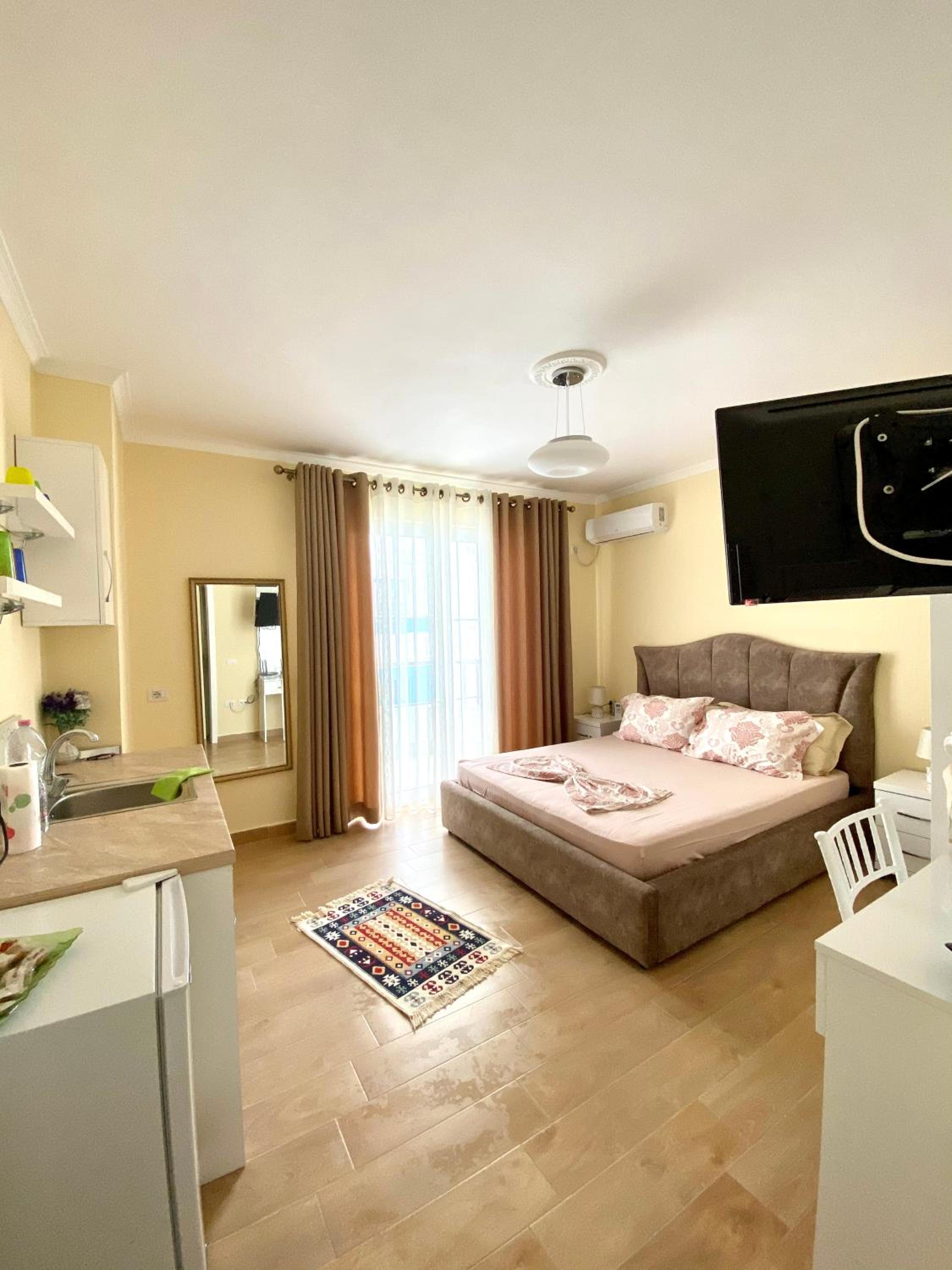 Alb's Apartment 2