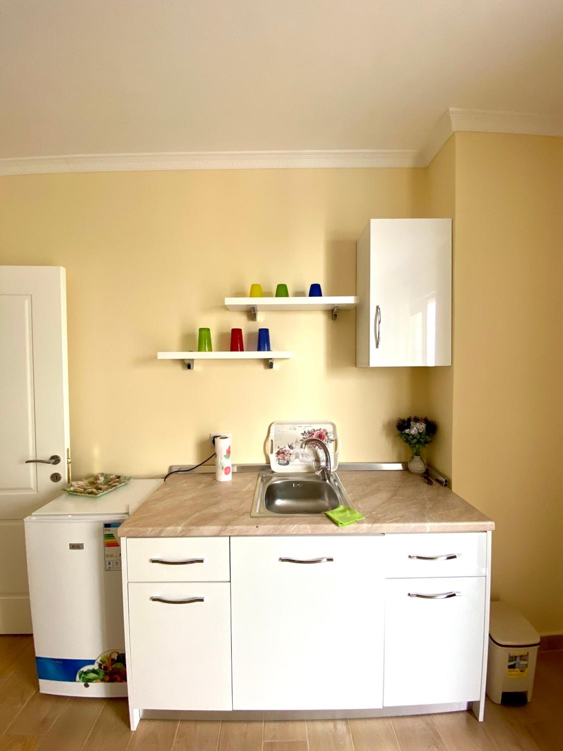 Alb's Apartment 2