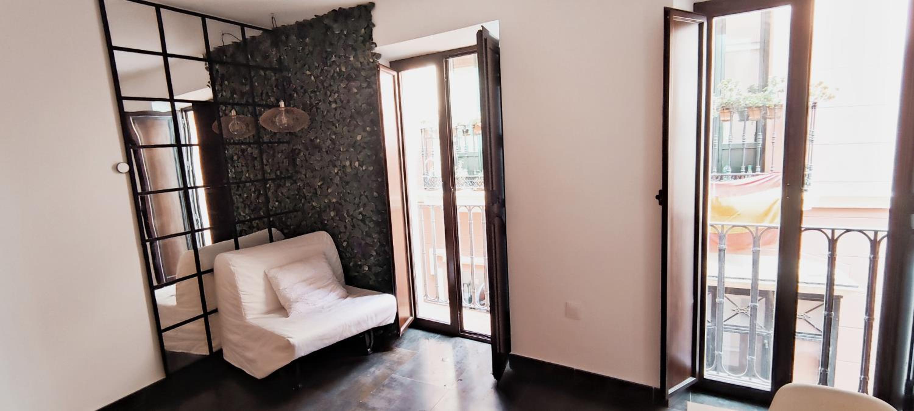 piso exterior centro sevilla view 2