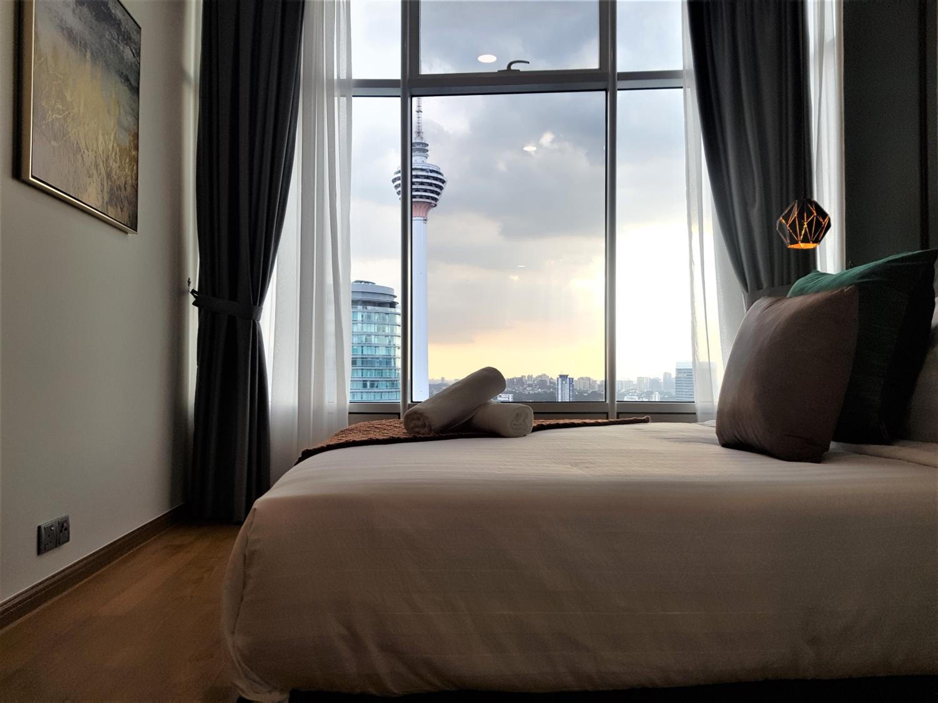 Sky Suites KLCC by Asiapex