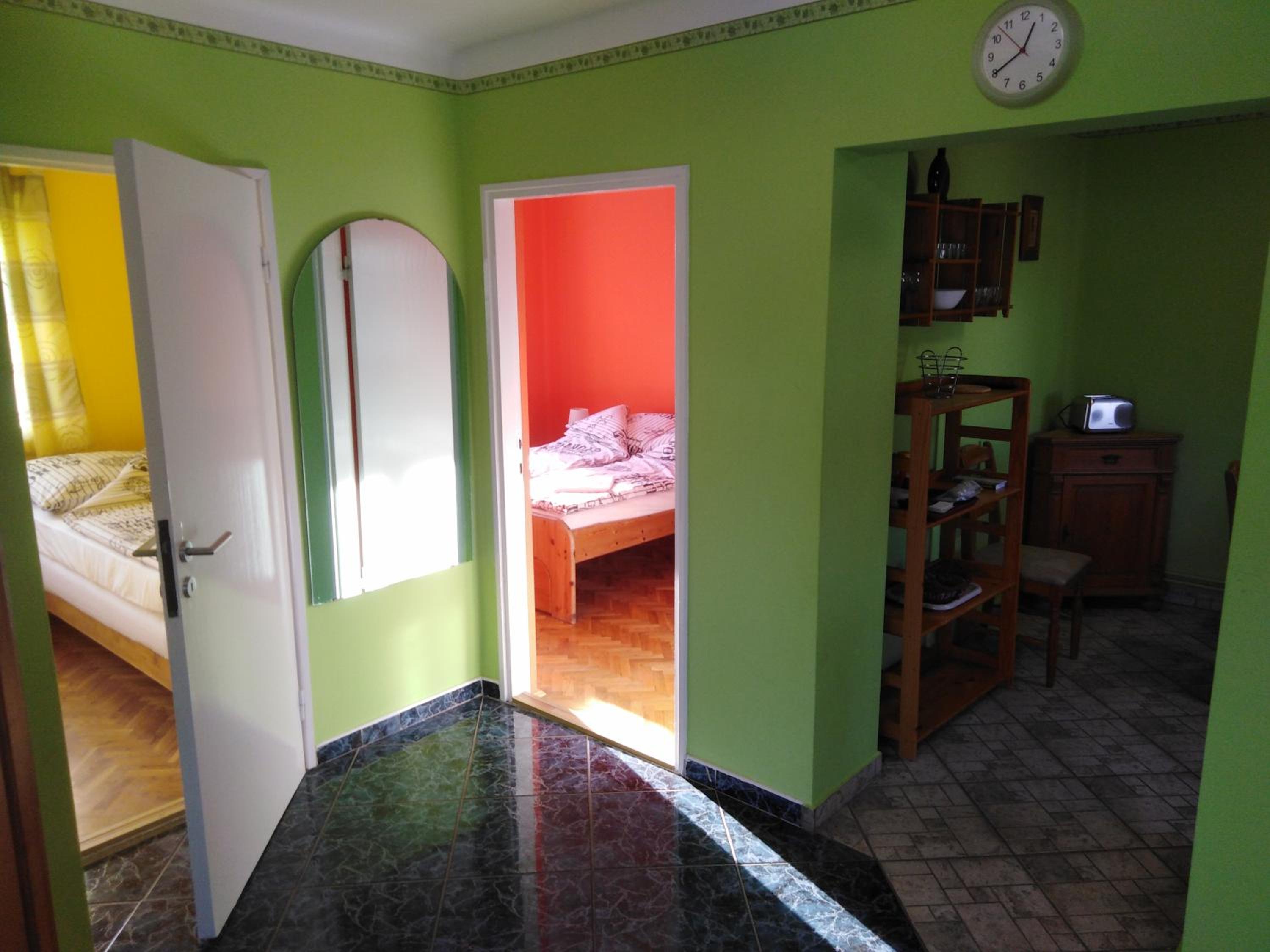 Arinza Apartman Vendégház view 3