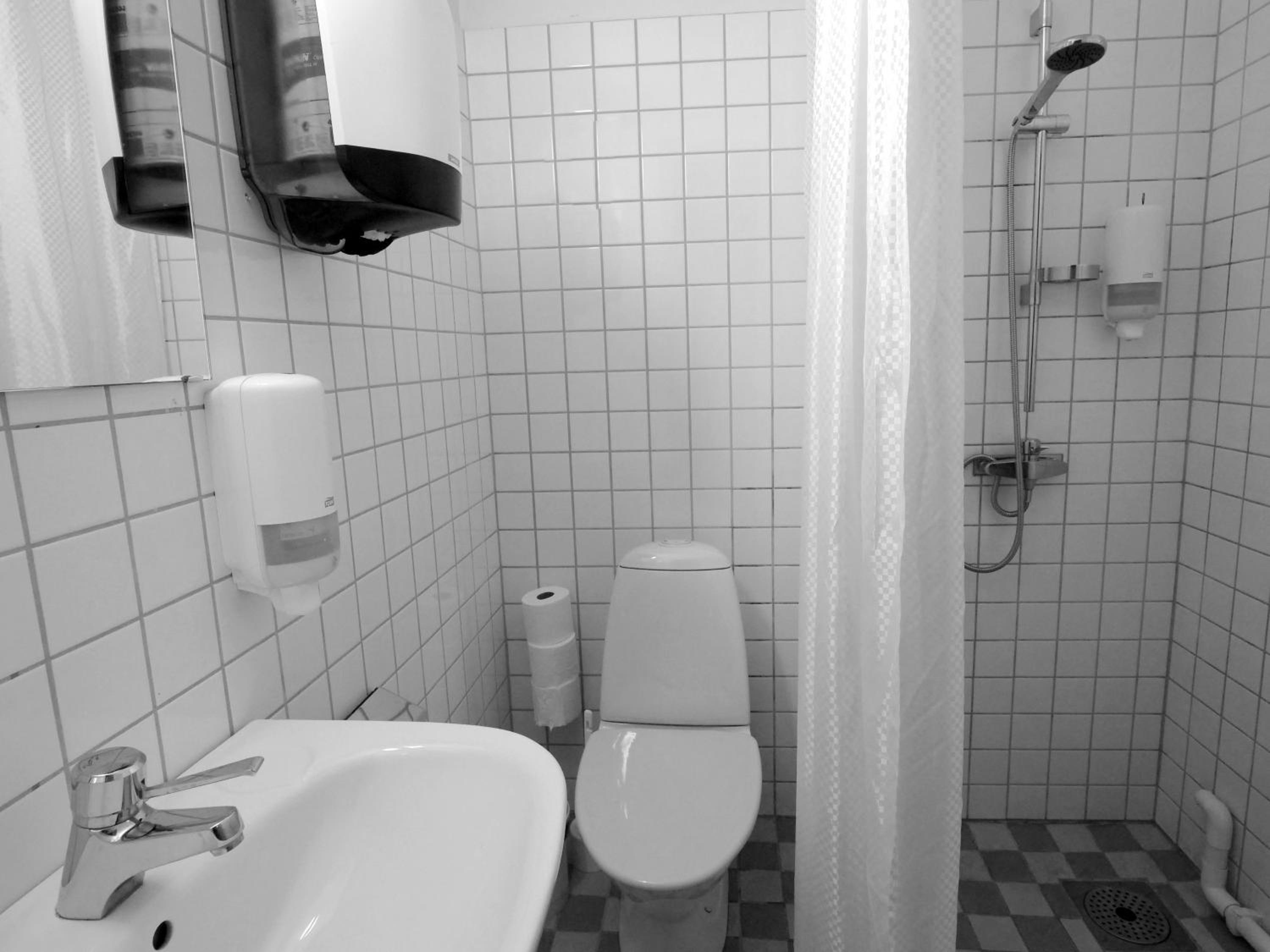 Photo 8