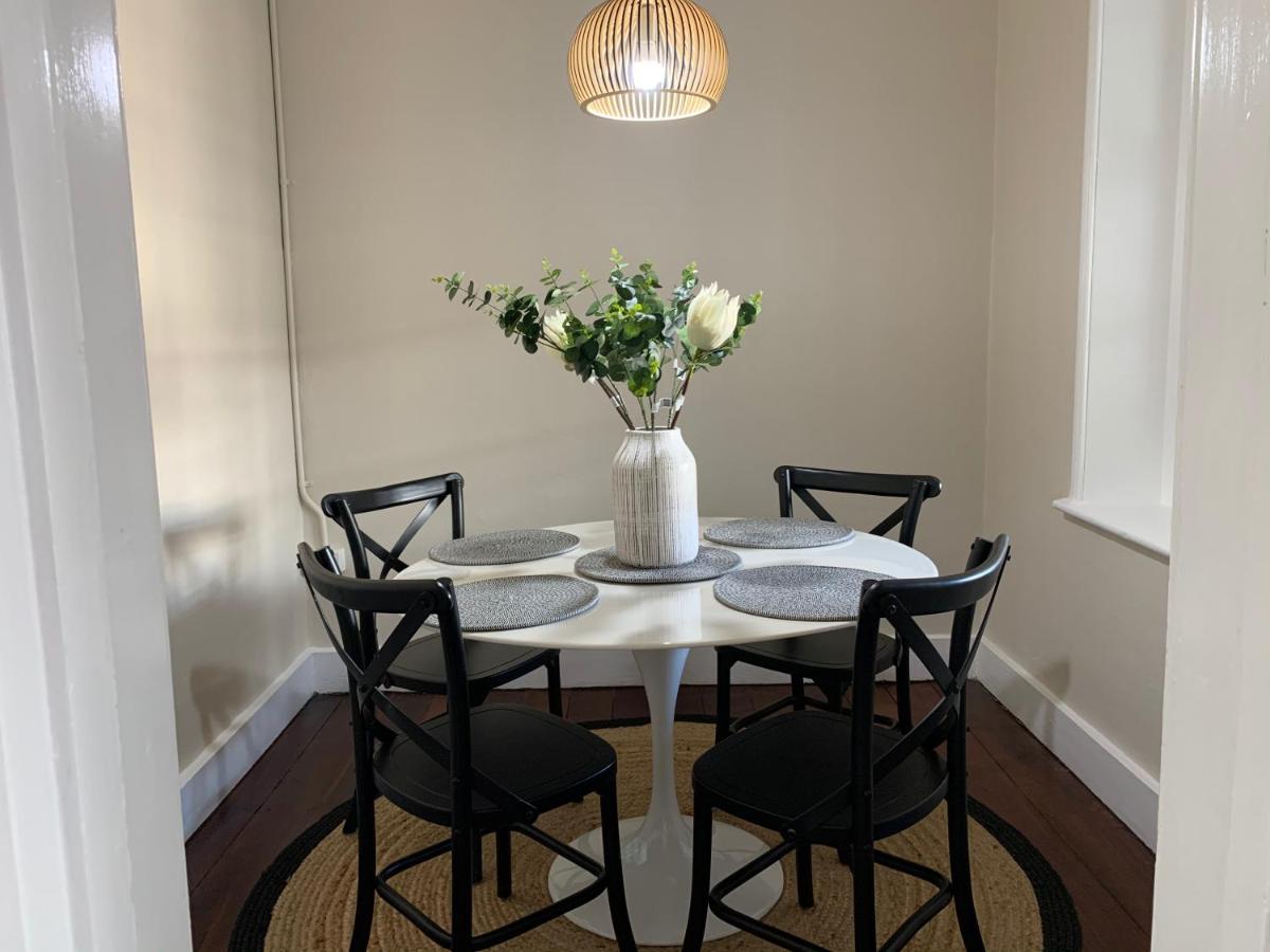 Warders Cottage: Iconic Cottage in the Heart of Freo