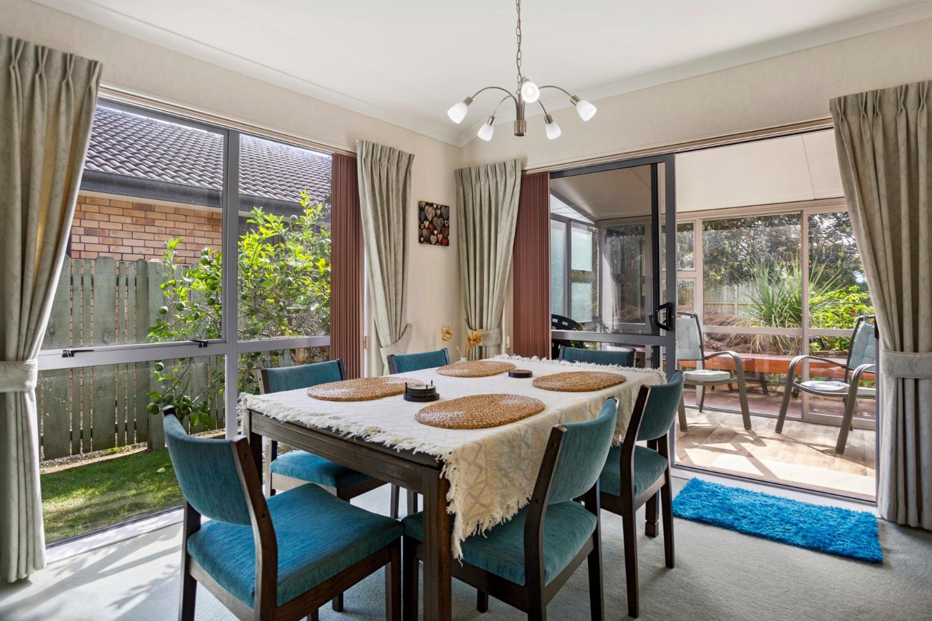 Fantails Roost - Bowentown Holiday Home view 3