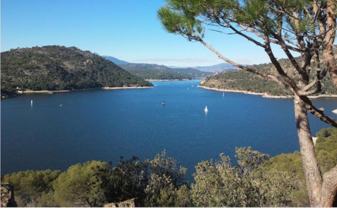 Naturaleza en el pantano de San Juan view 5