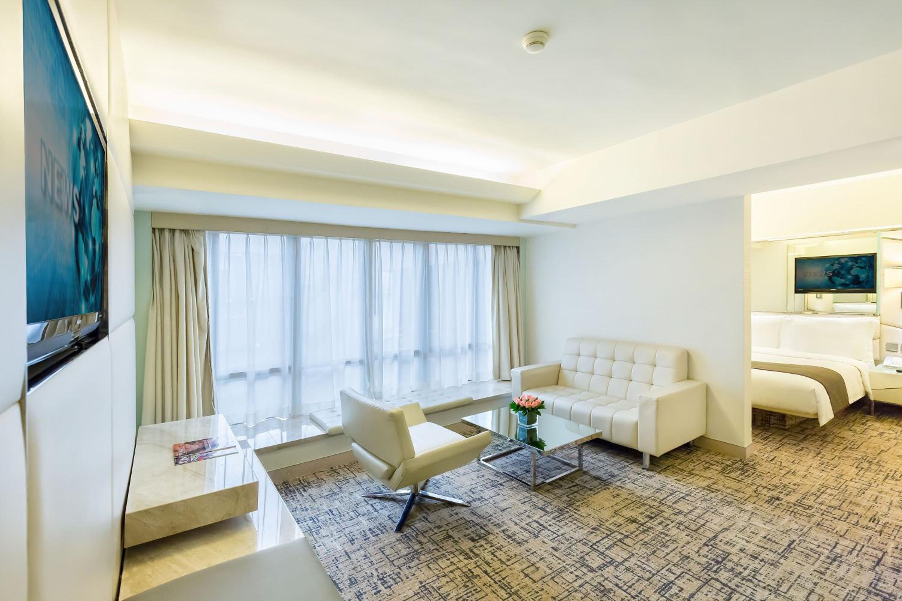 Regal Oriental Hotel