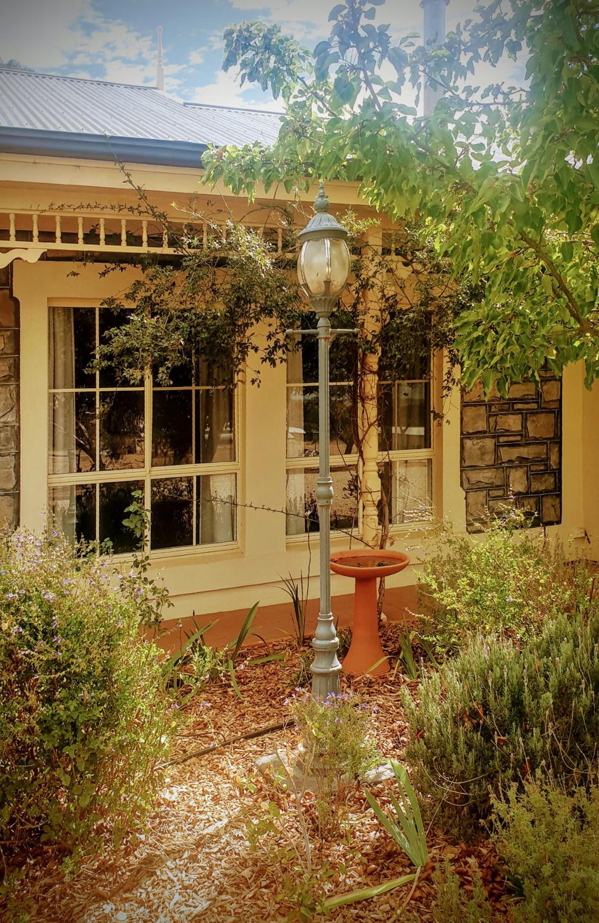 Angaston Lodge