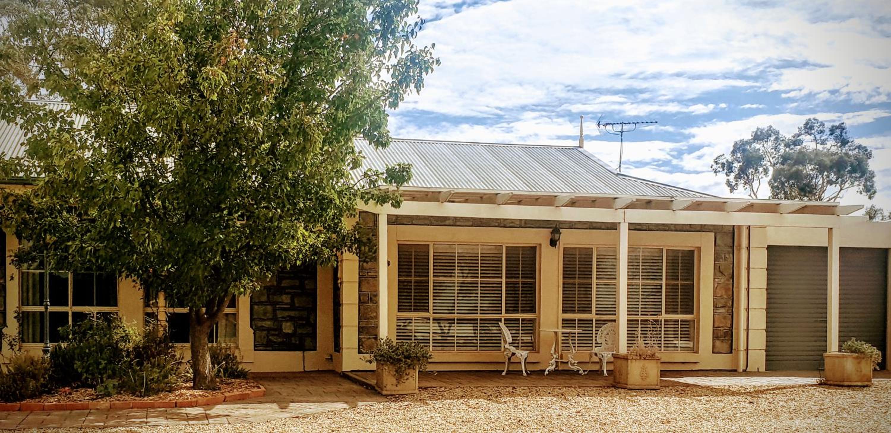 Angaston Lodge