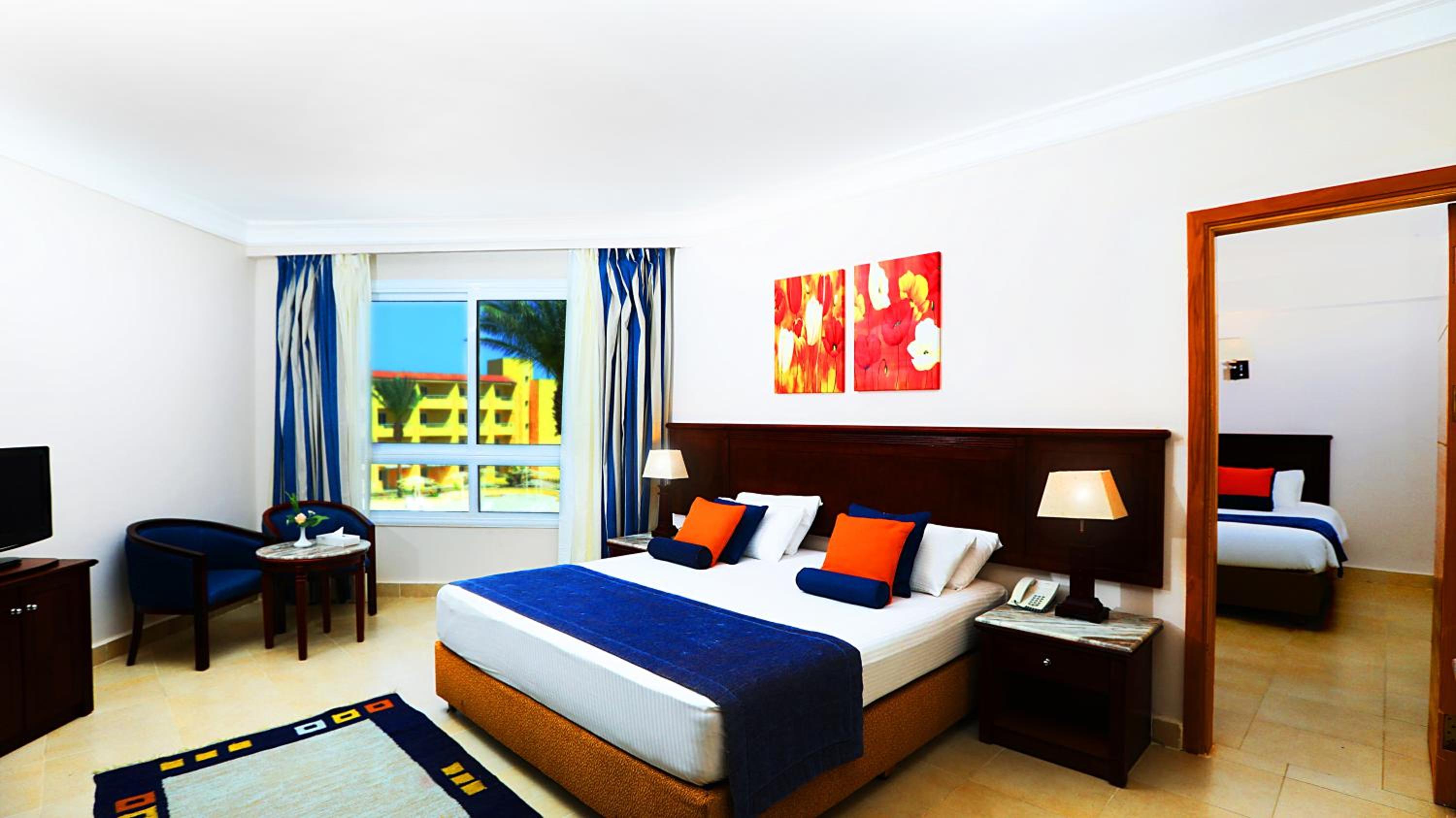 Amwaj Beach Club Abu Soma view 5