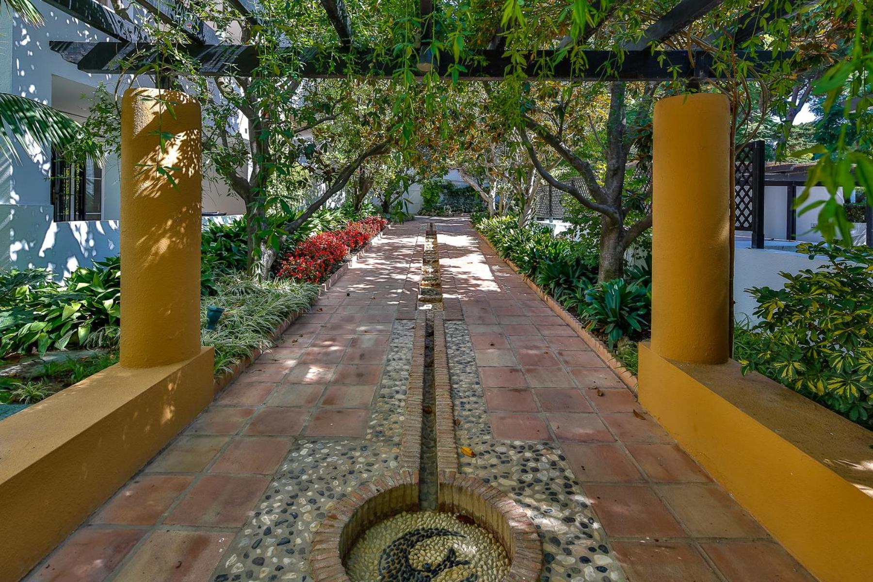 Jardines de las Golondrinas