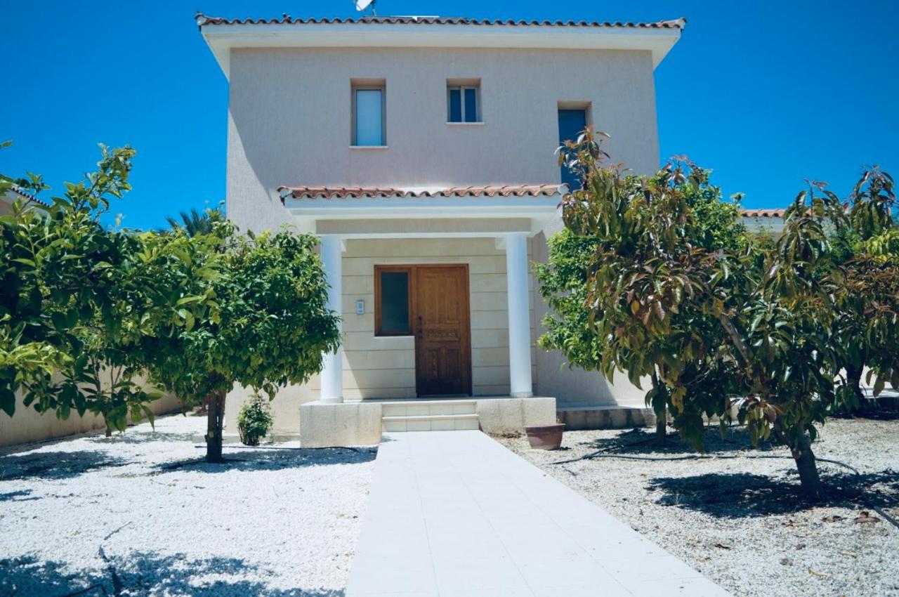 Luxury Villa Phaedra