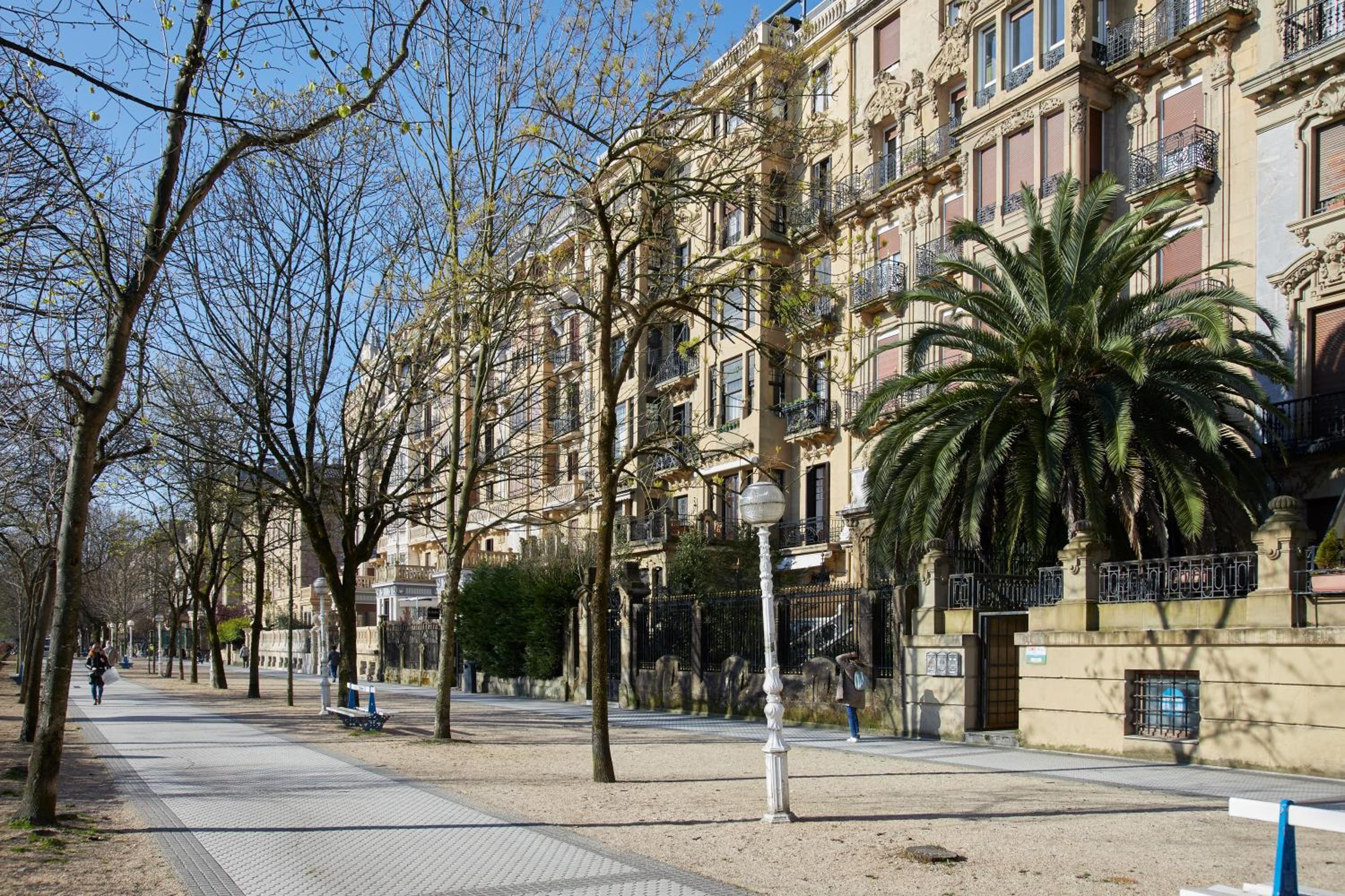 La Belle Ville by FeelFree Rentals