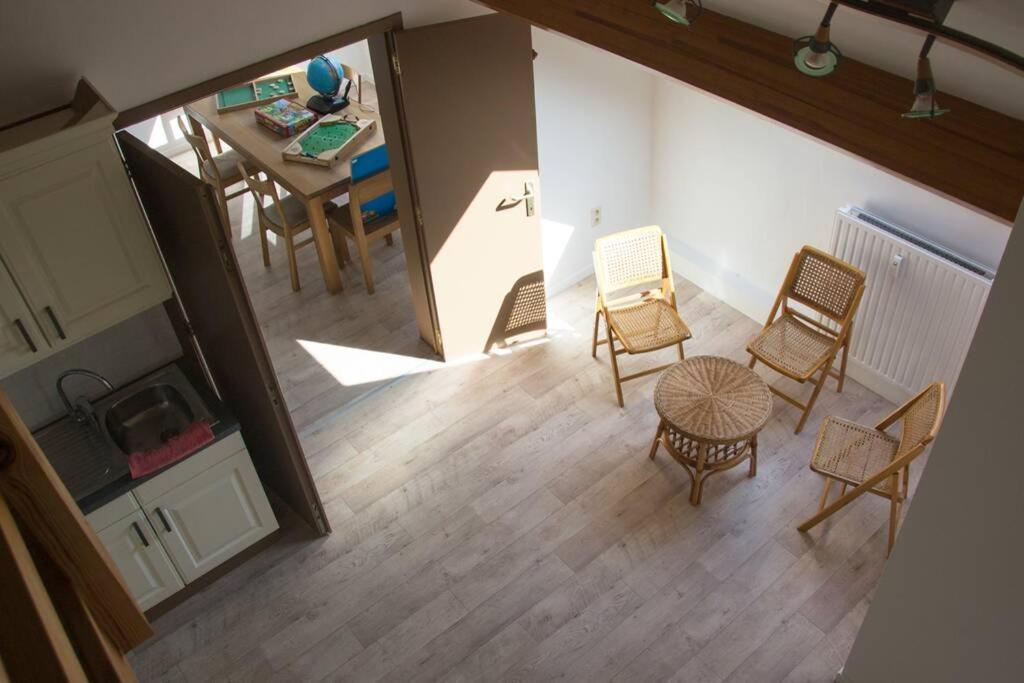 Enjoy Square - Spacious Holiday Home near Maredsous