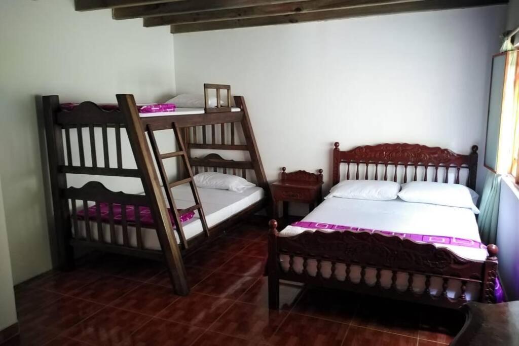 Casa Campestre Privada El Reposo con piscina y WIFI