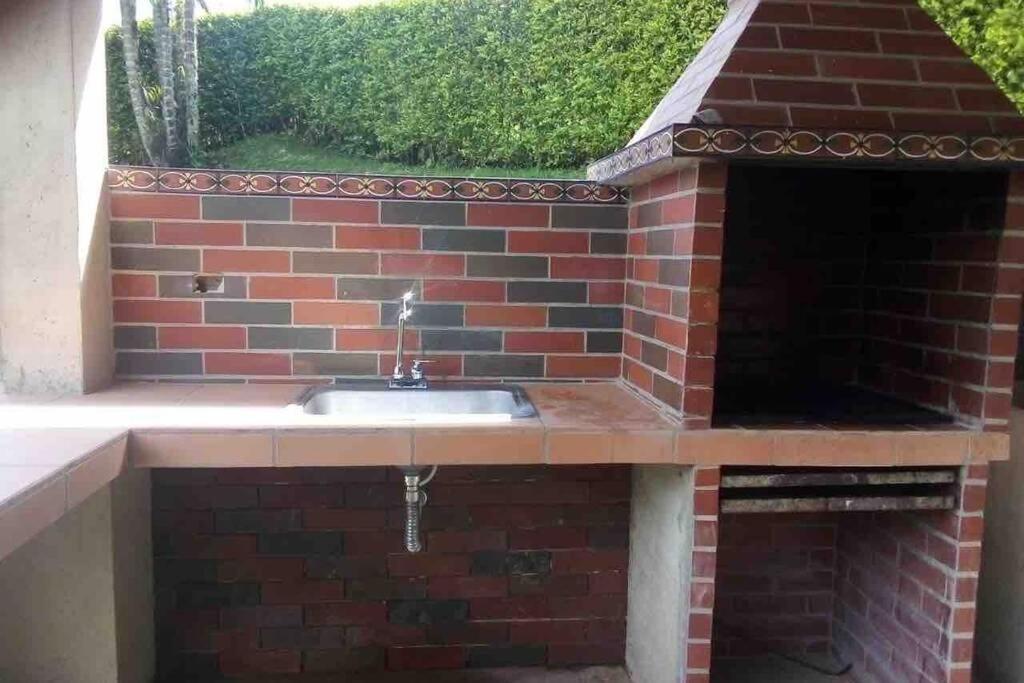 Casa Campestre Privada El Reposo con piscina y WIFI