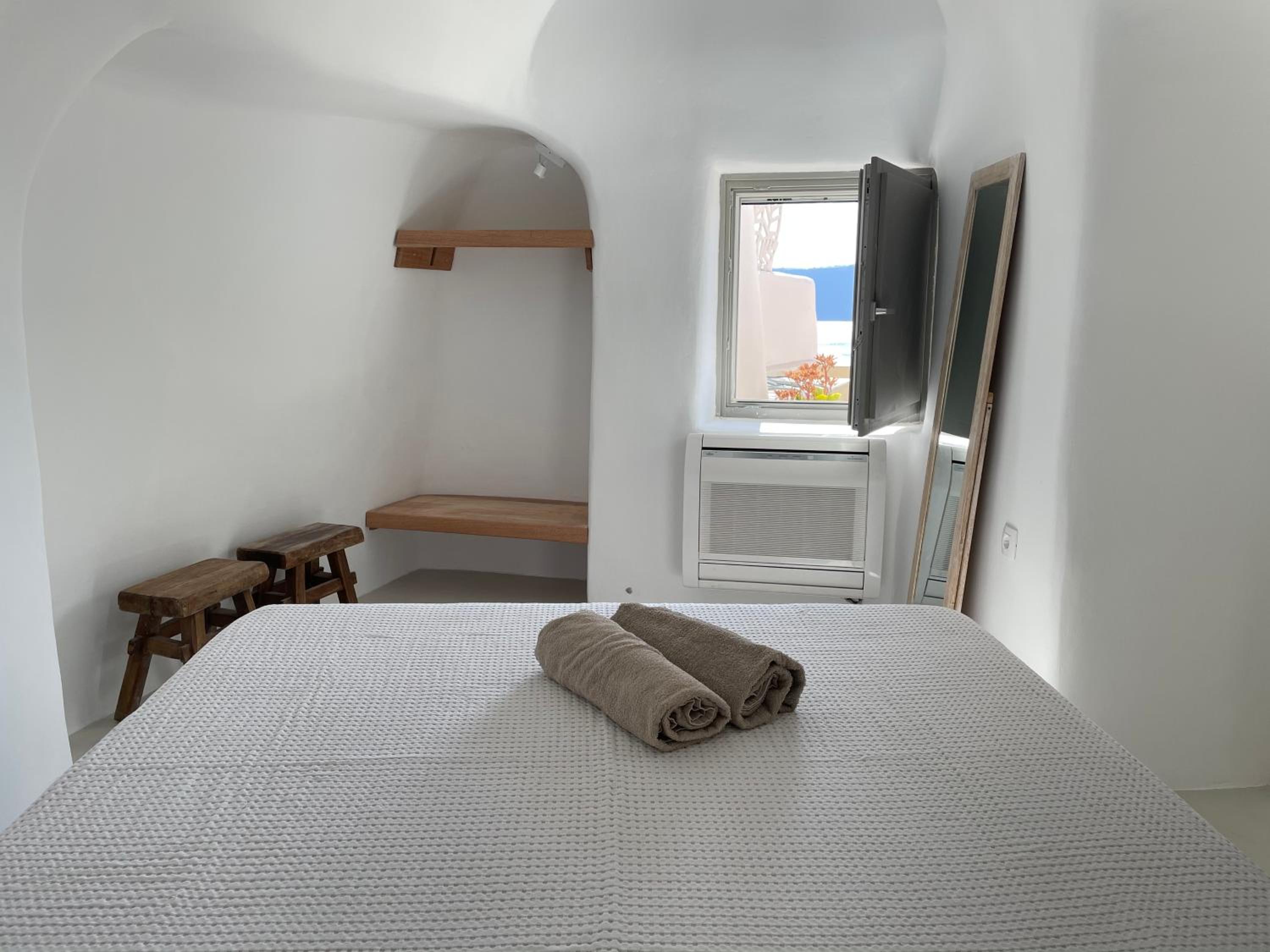 Cosmoia Cave House photo 4