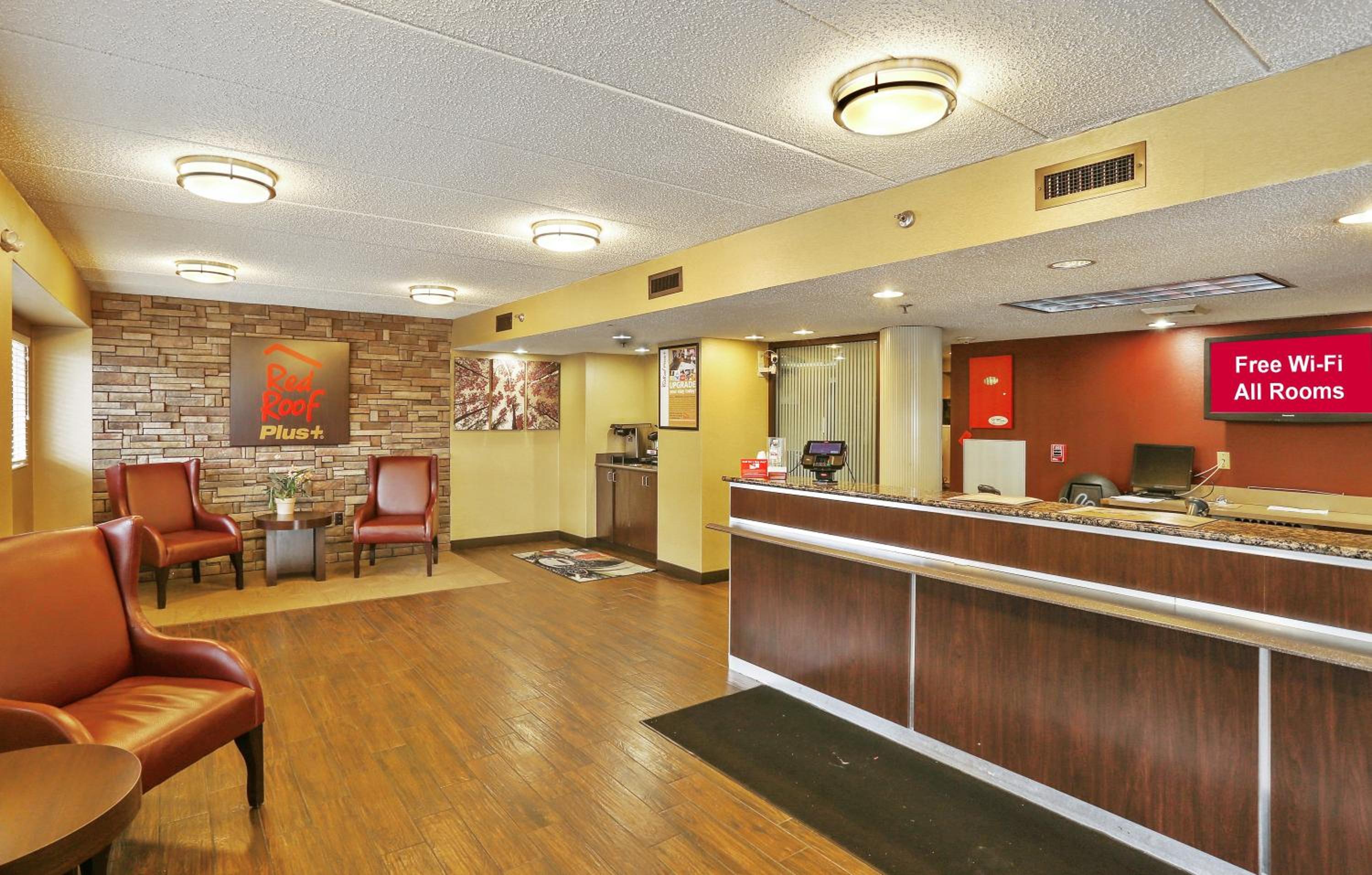 Red Roof Inn PLUS Baltimore North - Timonium - Property Image 27