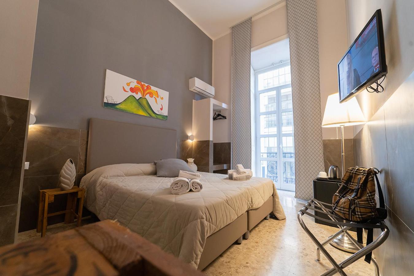 HR Boutique Porto, Napoli Centro, by ClaPa Group