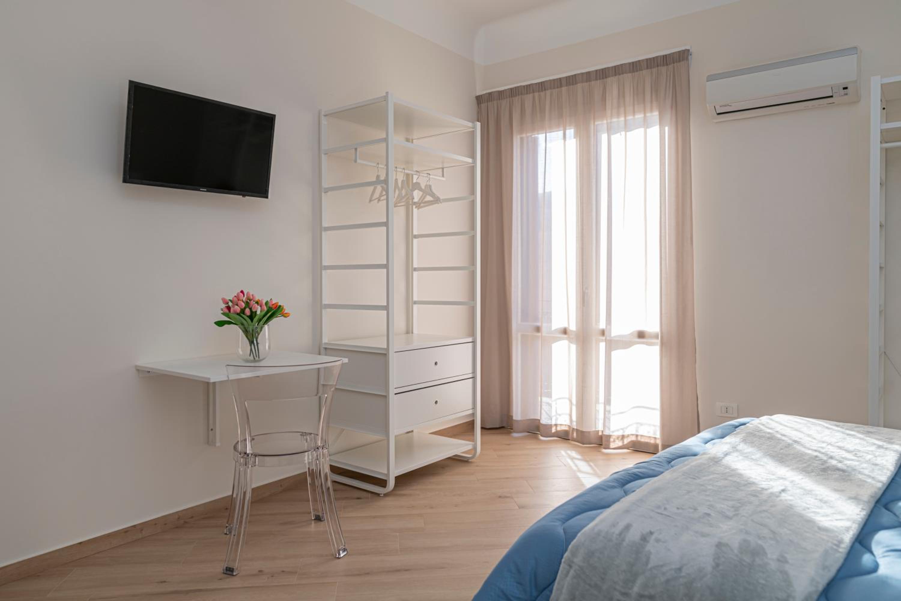 Via Goletta Home view 2