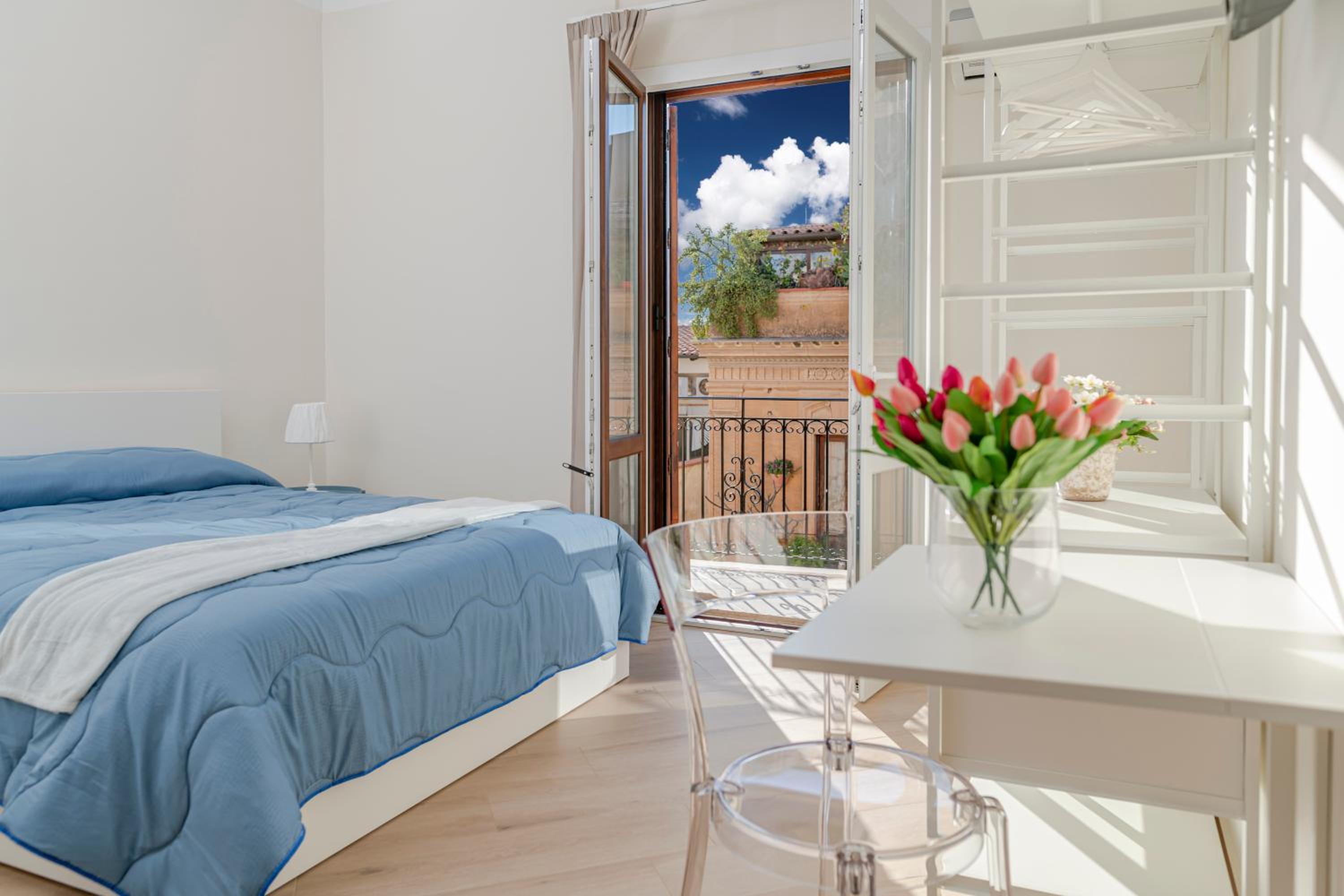 Via Goletta Home view 5