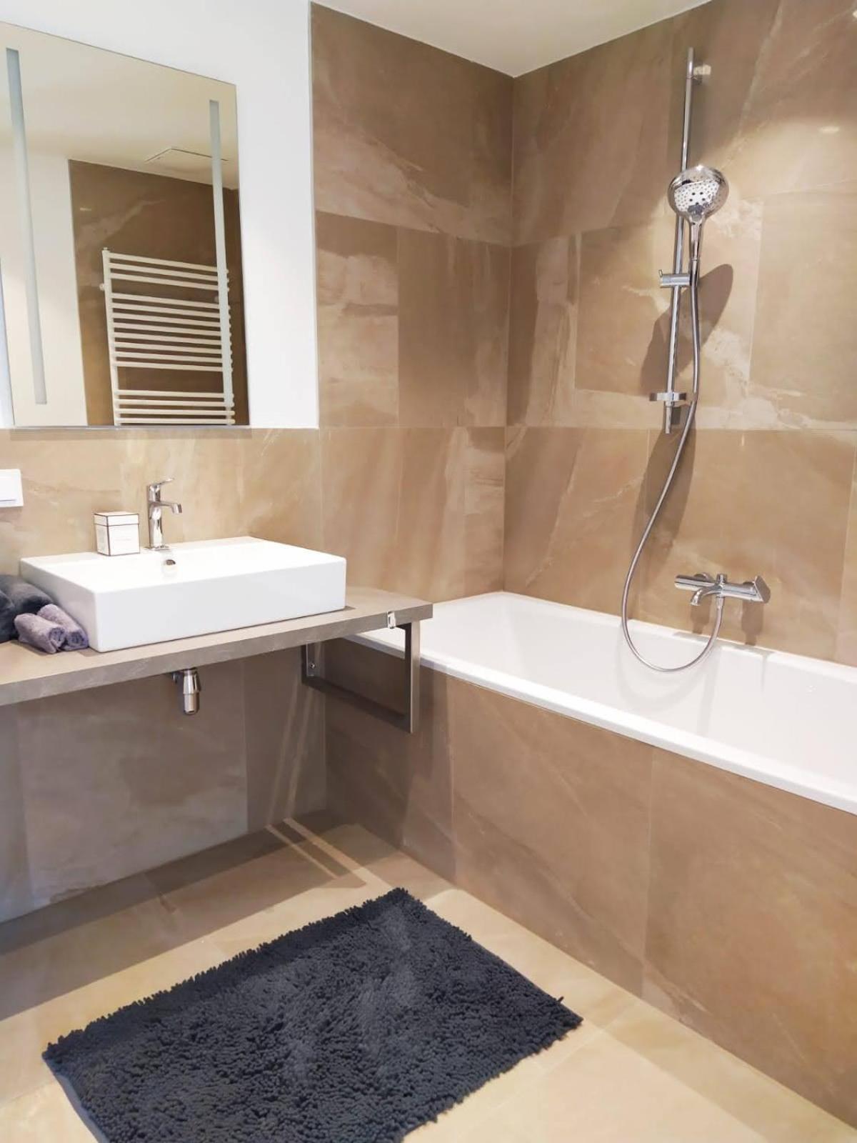 Deluxe Parkapartment Vienna City Center - free parking!