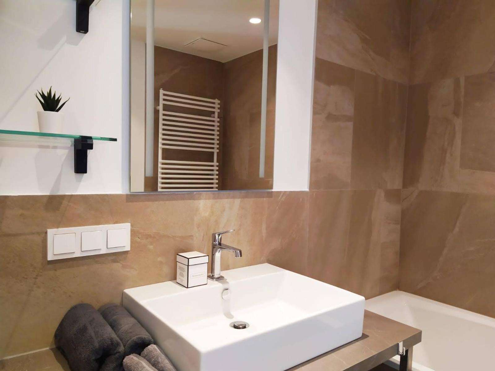 Deluxe Parkapartment Vienna City Center - free parking!