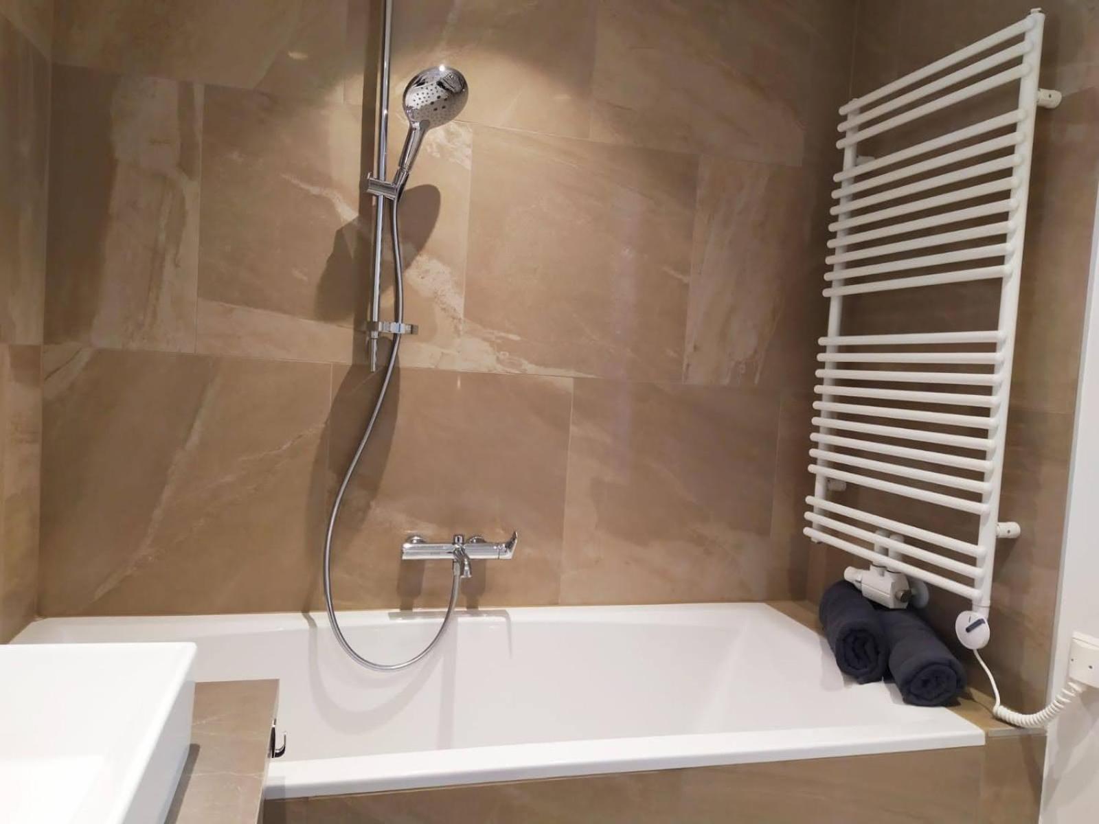 Deluxe Parkapartment Vienna City Center - free parking!