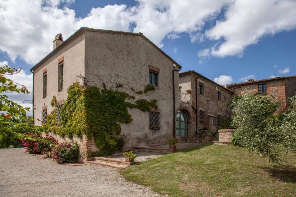 Pasqui Villas Tribbio villa con piscina vista WiFi vicino al paese view 5