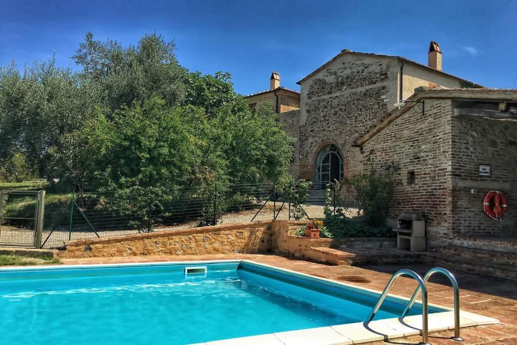 Pasqui Villas Tribbio villa con piscina vista WiFi vicino al paese view 4