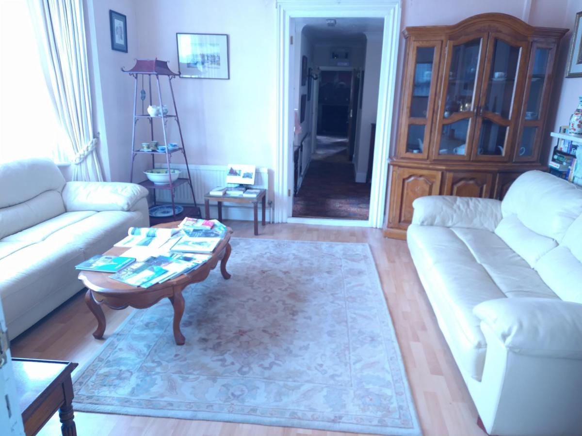 Kings Lynn Vacations - The Russet House - Property Image 1