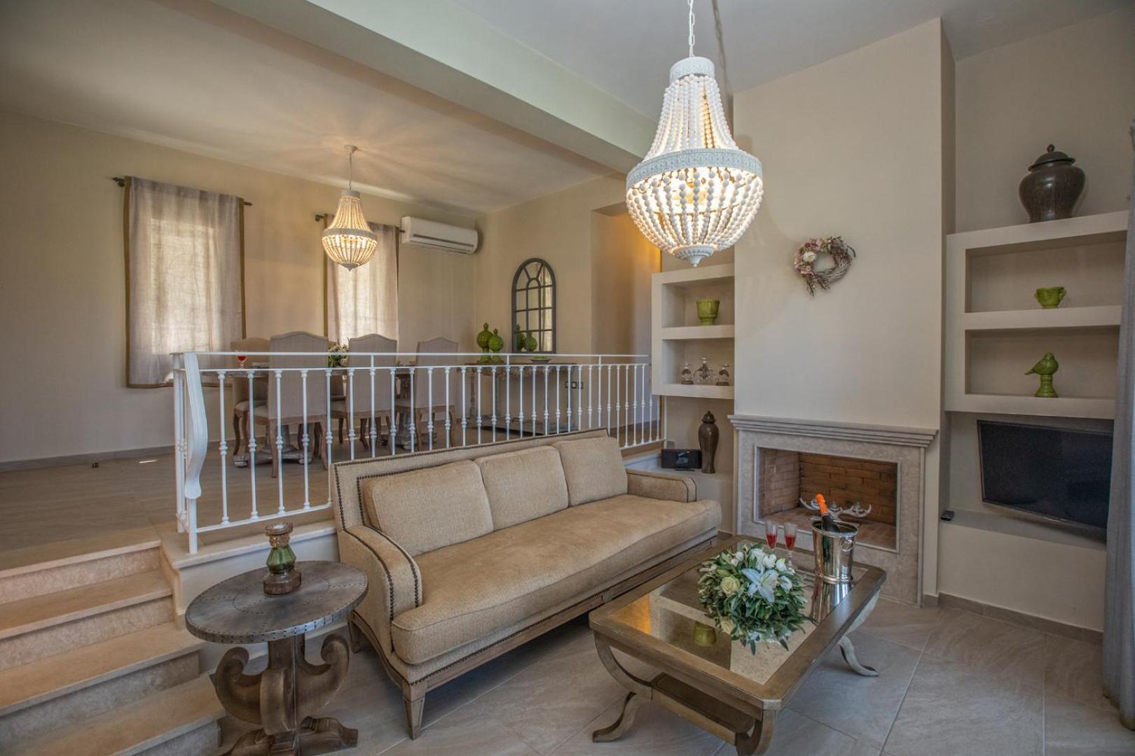 Luxury Villa Fiscardo Walk - Heated Pool & Jacuzzi view 2