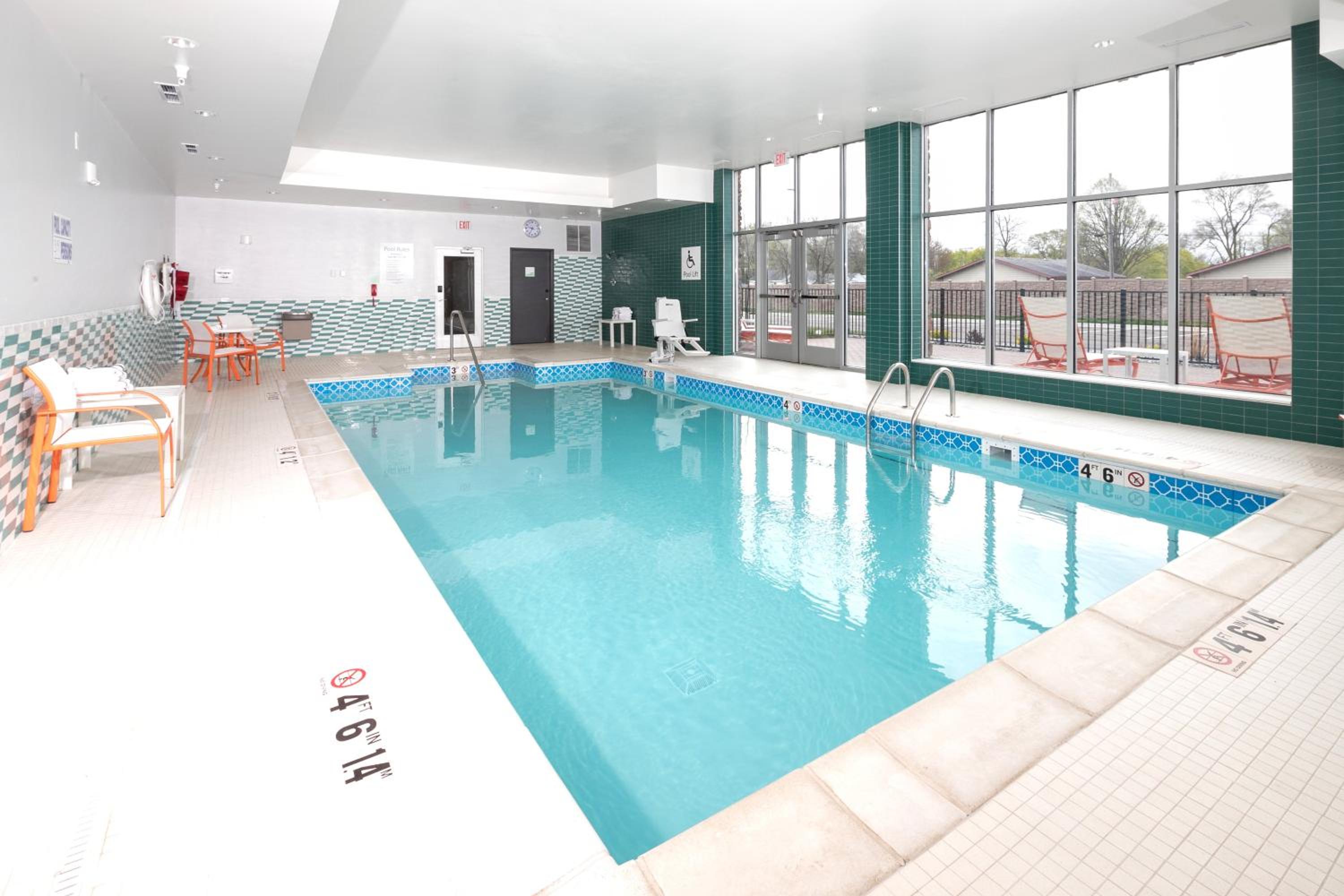 Mount Pleasant Vacations - Holiday Inn Hotel  Suites - Mount Pleasant, an IHG Hotel - Property Image 3