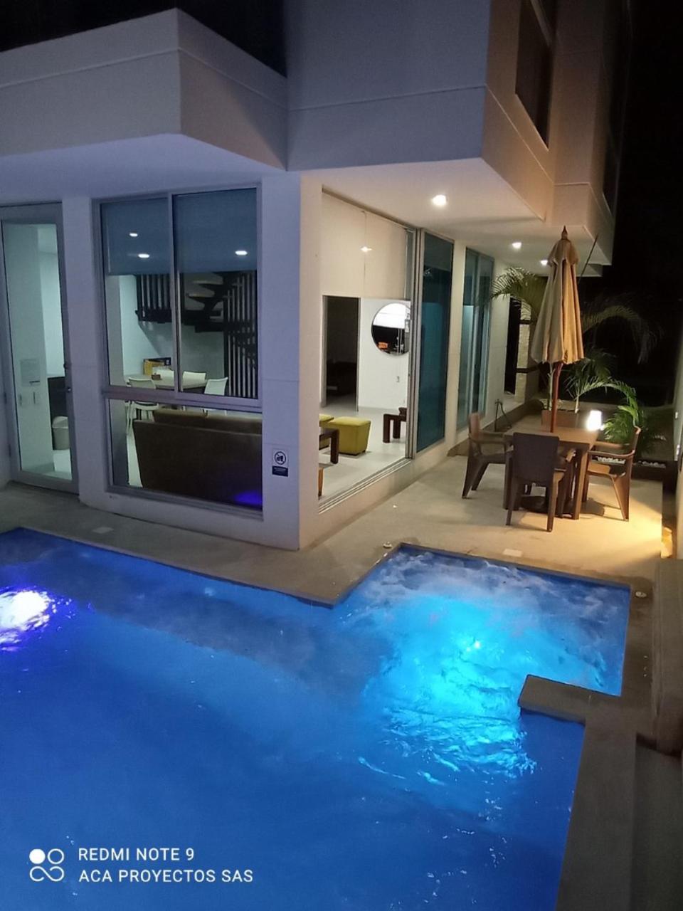 casa vacacional con piscina y jacuzzi privado en girardot