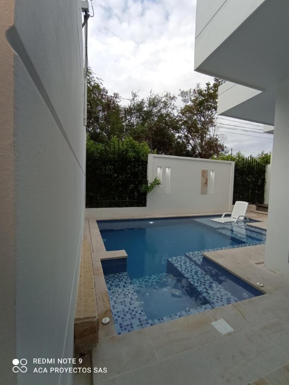 casa vacacional con piscina y jacuzzi privado en girardot