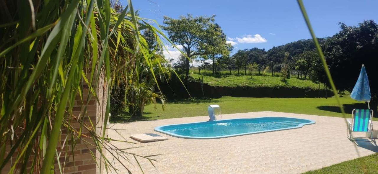 Sítio entre Santo Antonio Pinhal e Campos do Jordão