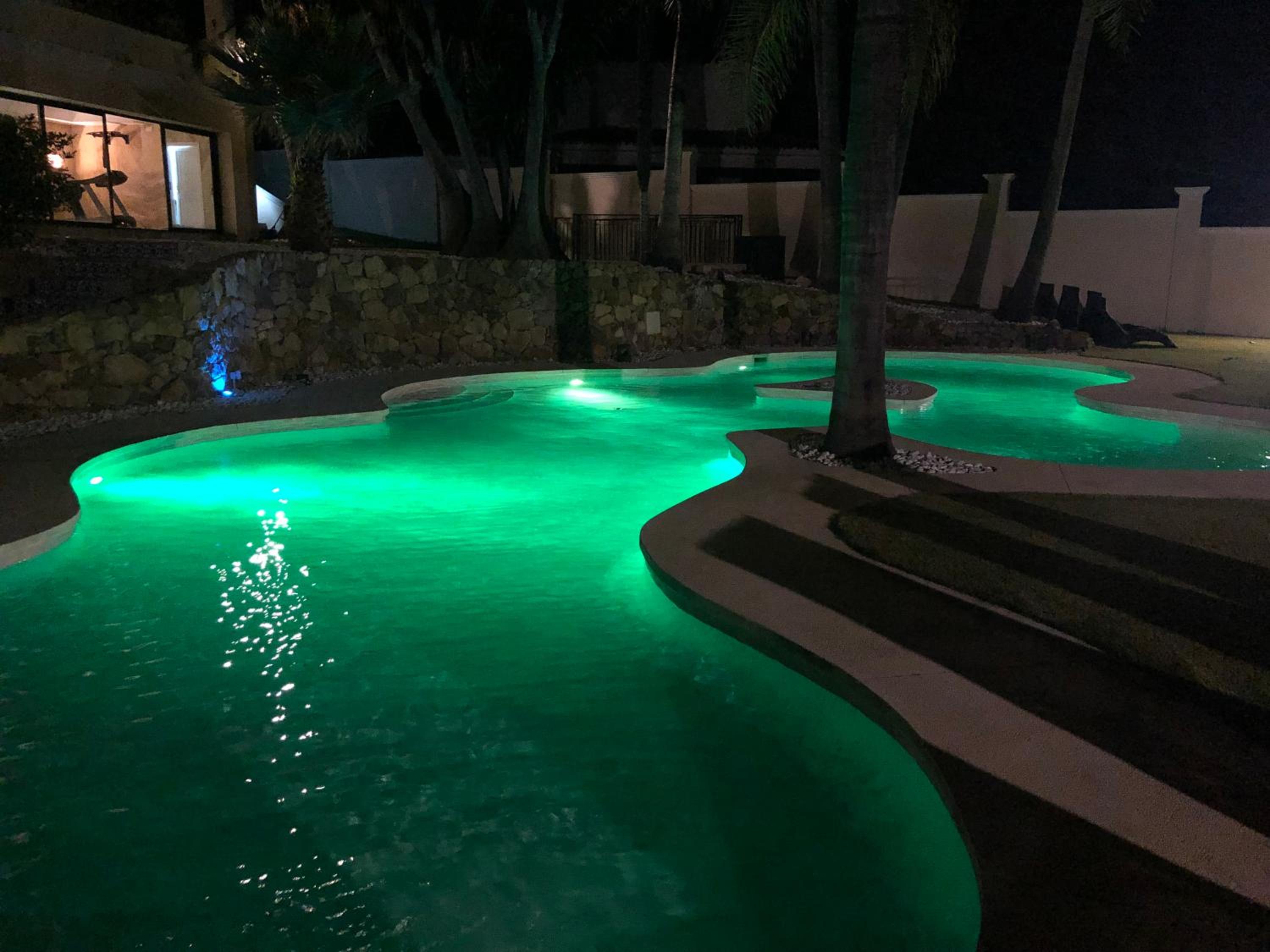 Huge Golf and Spa Mansion 8 min from Puerto Banus view 3