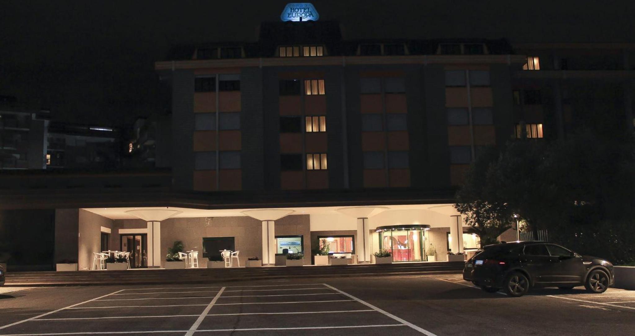 Hotel Europa - Image 1