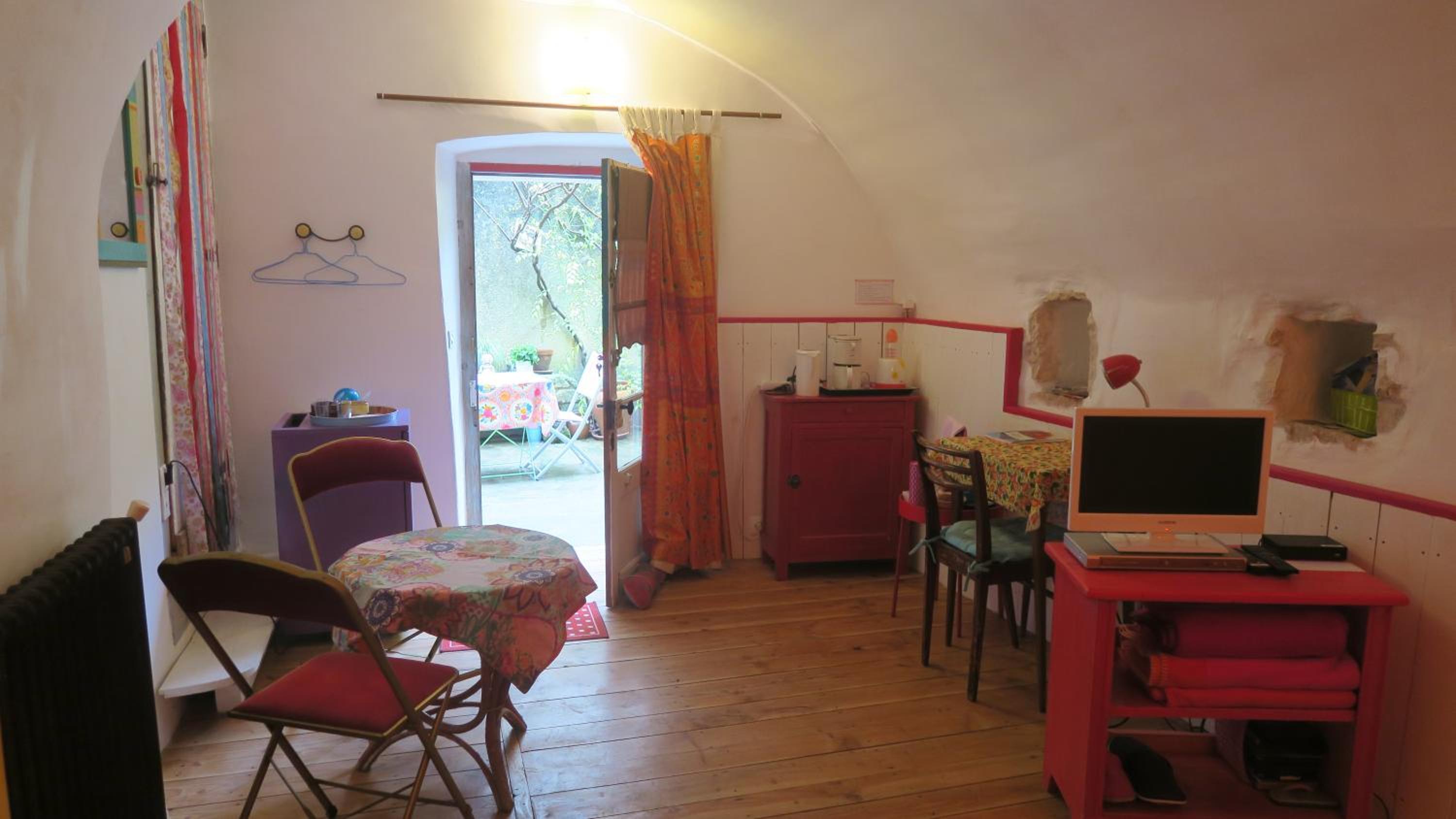 Photo 19