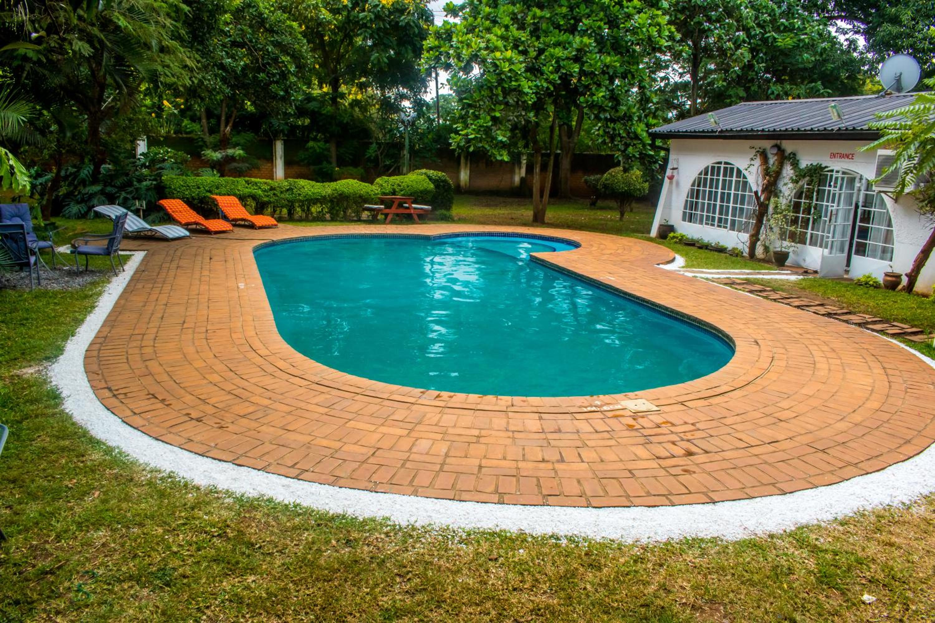 The Ad Lib Executive lodge