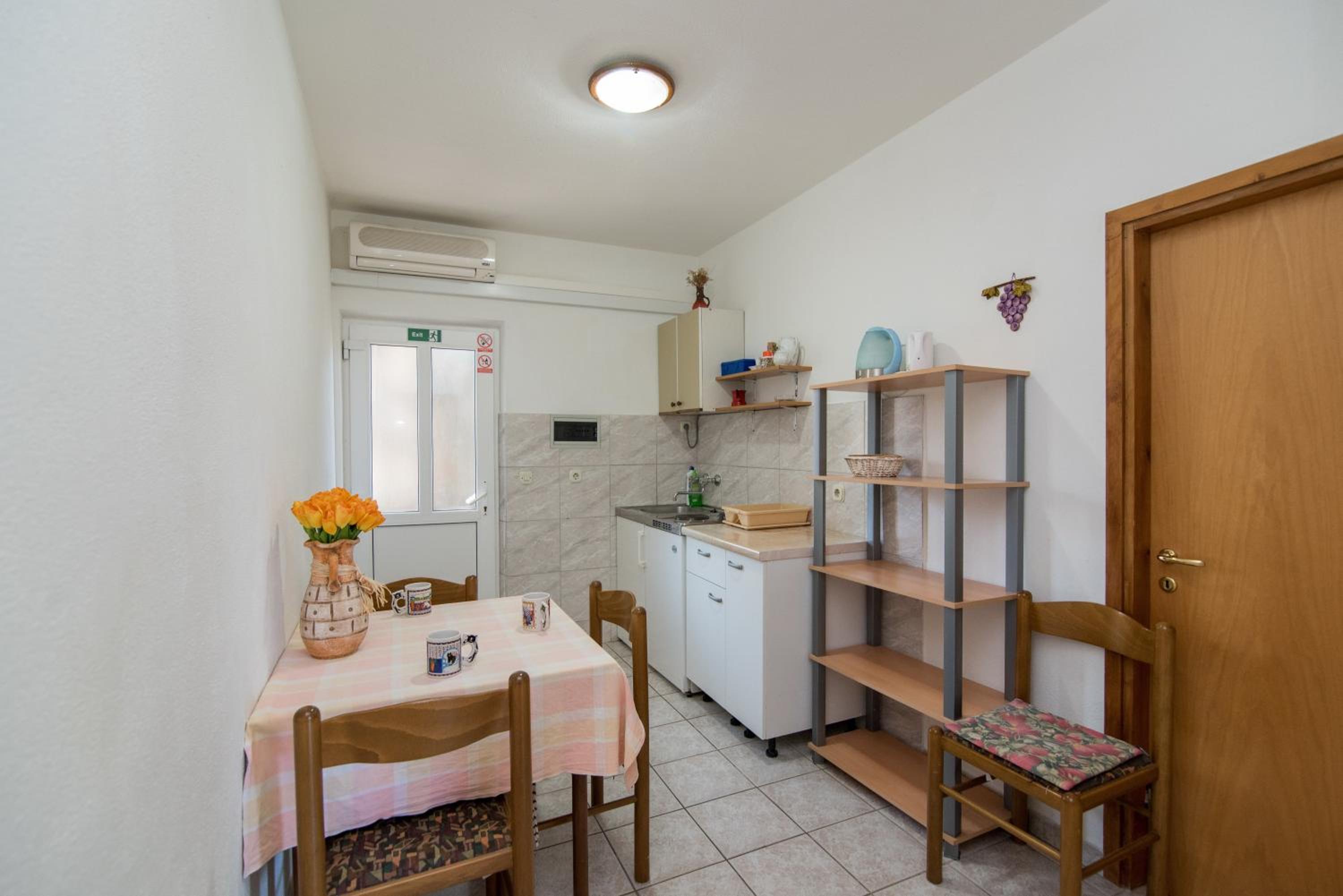 Apartments Pinija