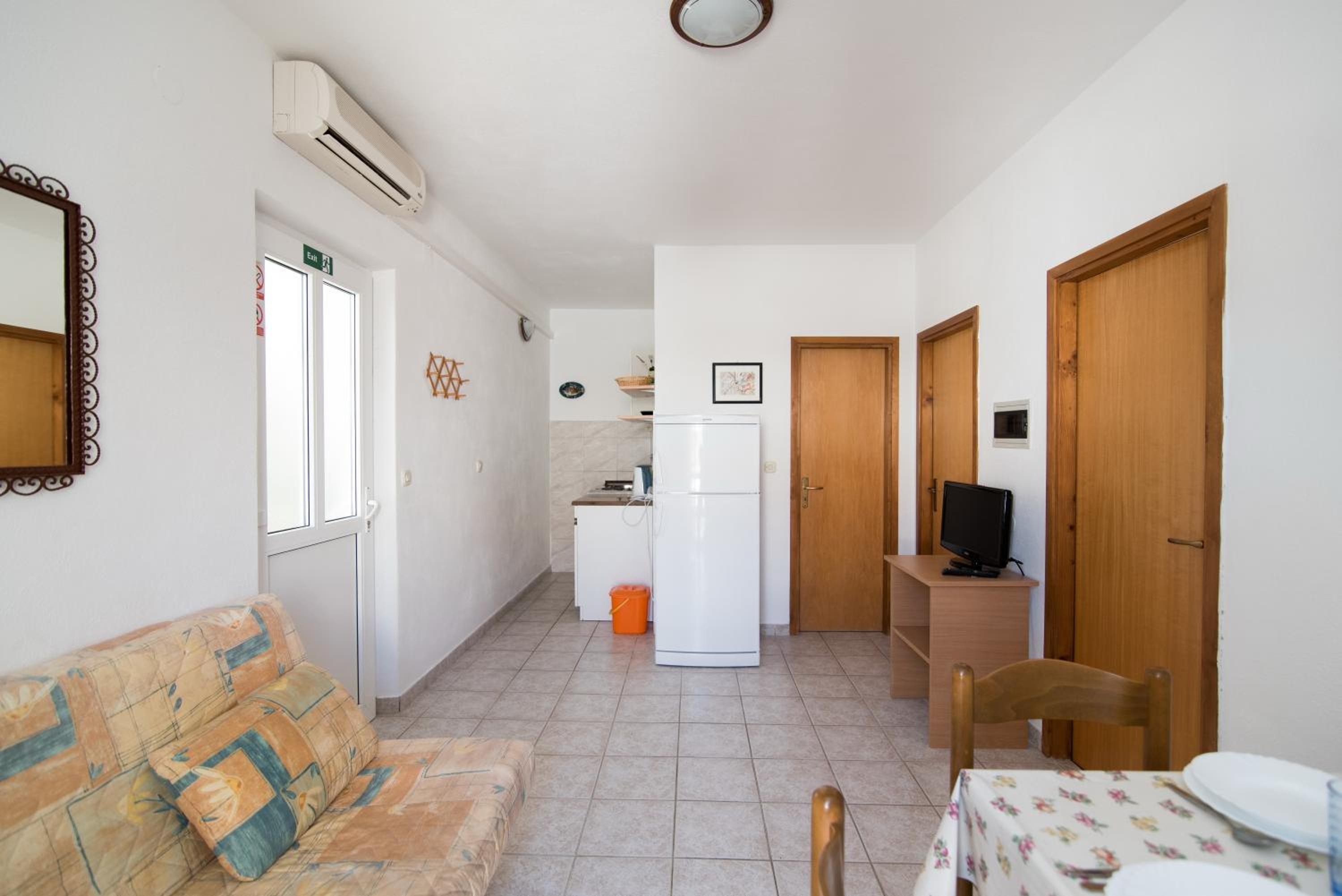 Apartments Pinija