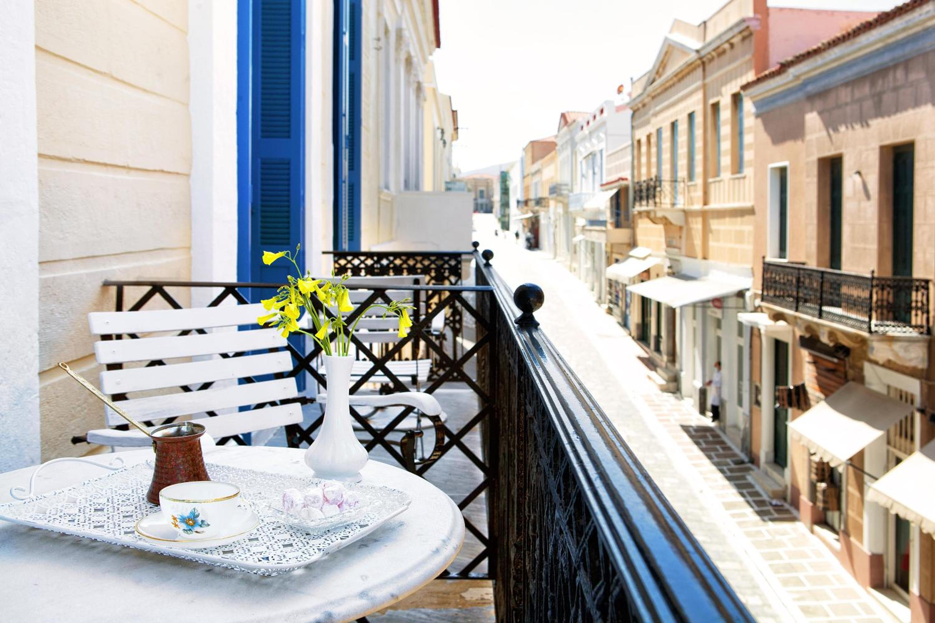 balcony