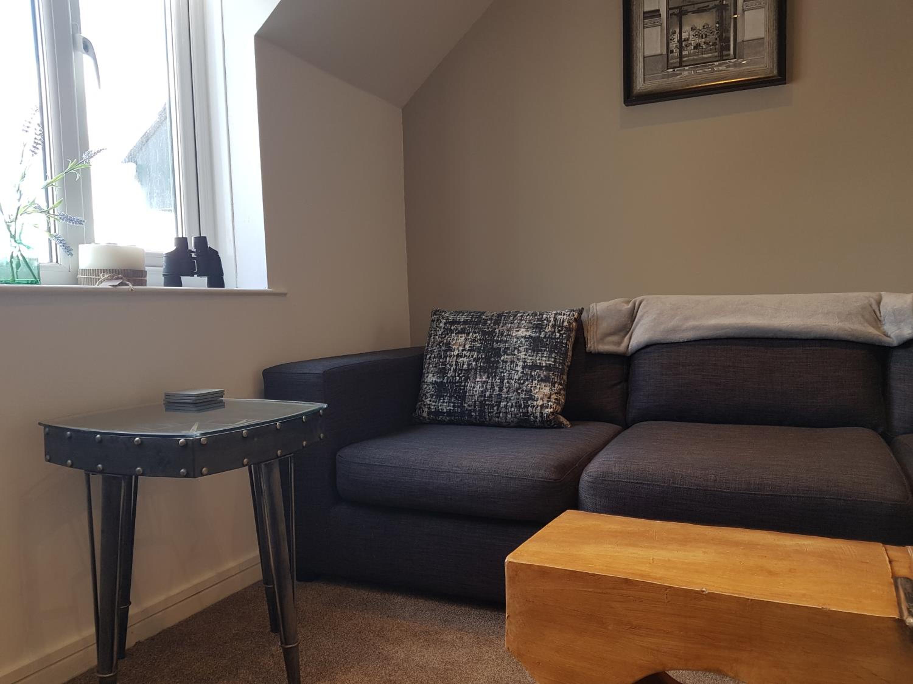 Bowness On Windermere, Lovely Apartment for 4 With Parking view 5