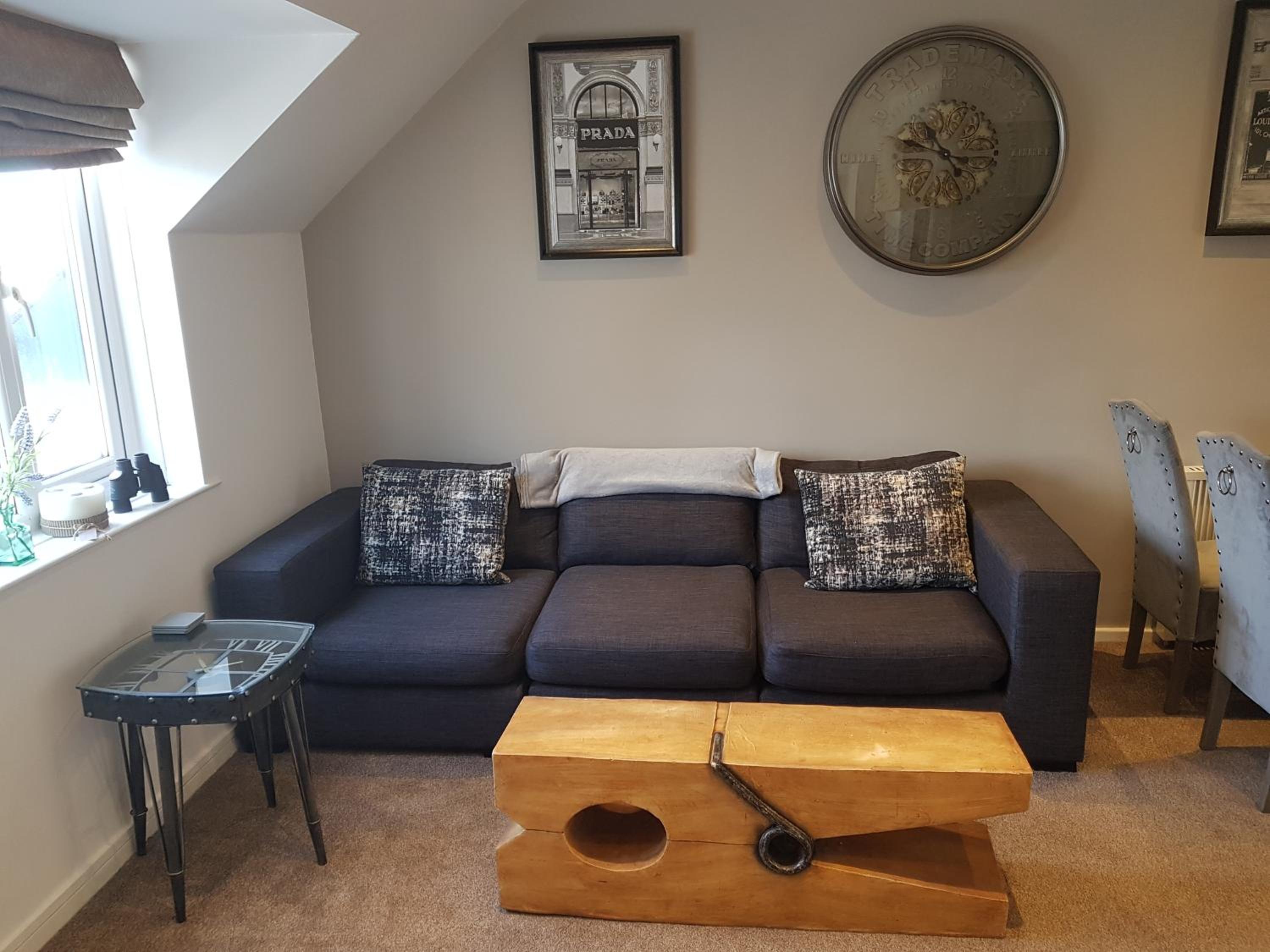 Bowness On Windermere, Lovely Apartment for 4 With Parking view 2