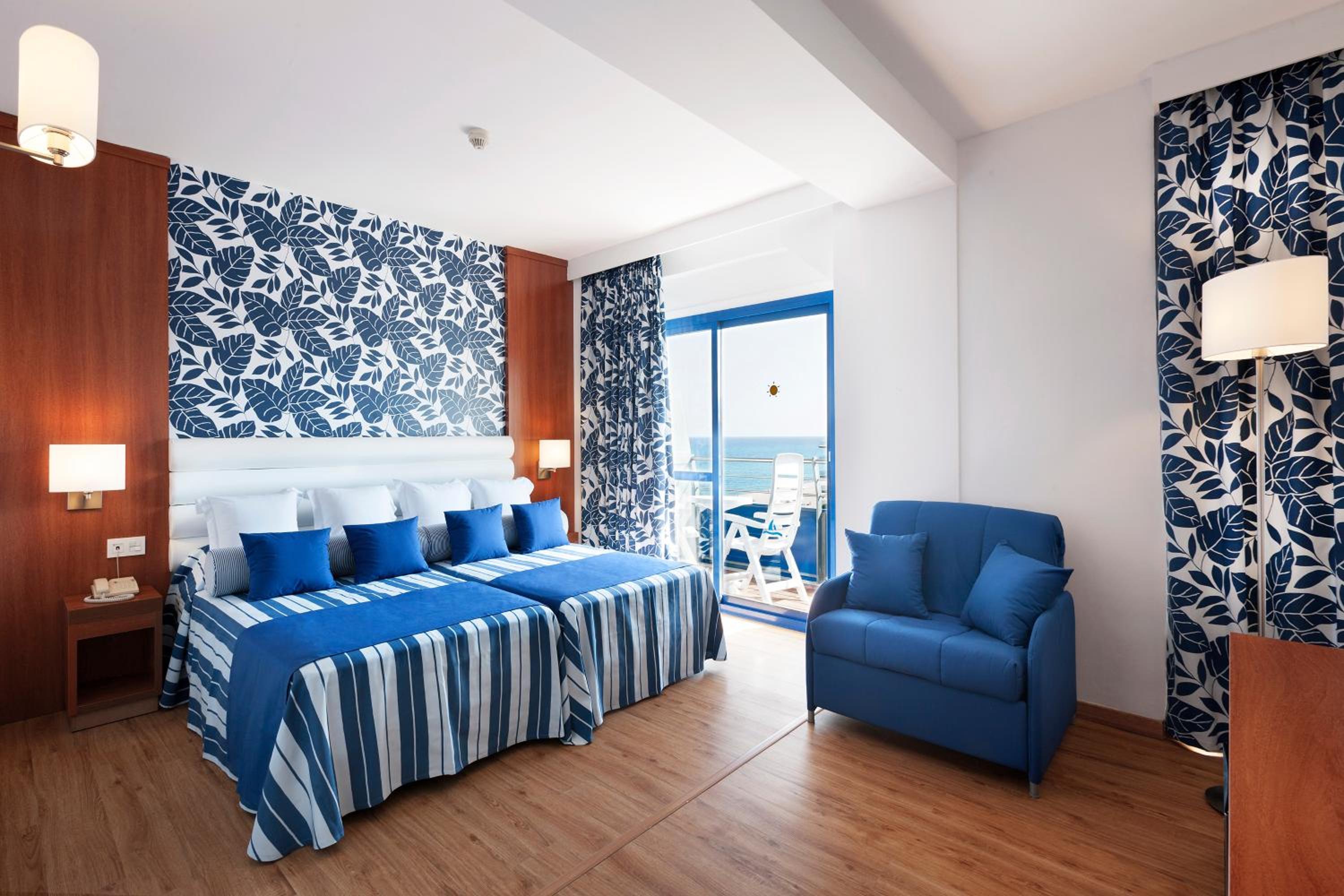 Santa Susanna Vacations - Hotel Tahiti Playa - Property Image 8