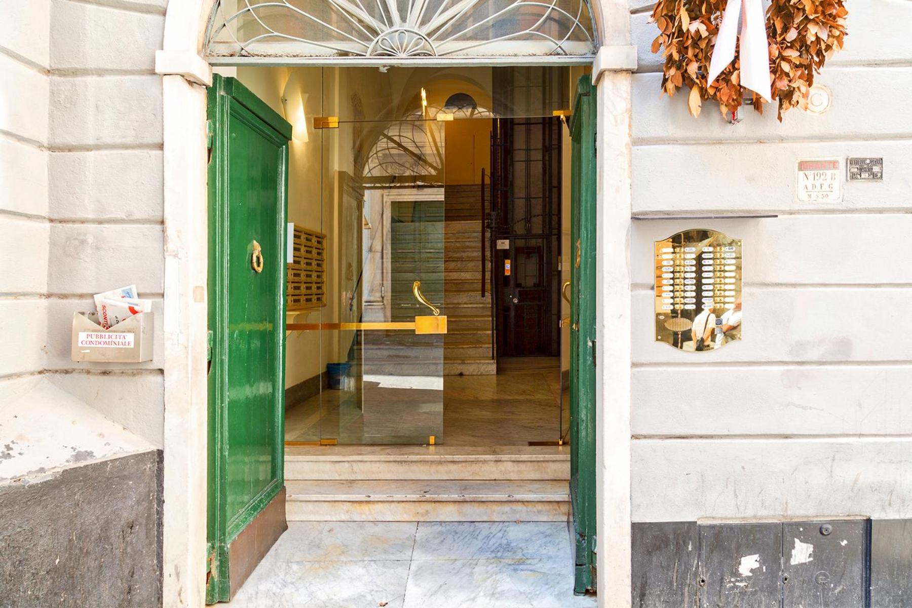 A pochi passi da Piazza de Ferrari by Wonderful Italy